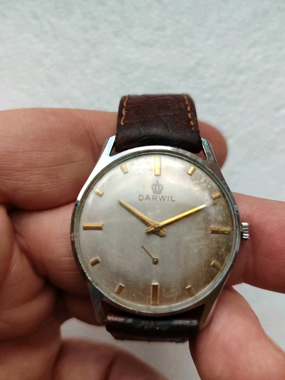 DARWIL 17 Jewels Swiss Made Hand Winding Perfectly Working