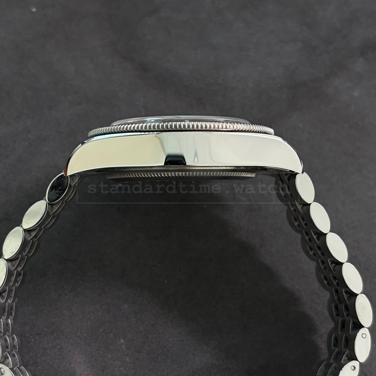 Tudor Black Bay Burgandy Bezel 41MM Jubilee Full Set M7941A1A0RU-0003 M7941A1A0