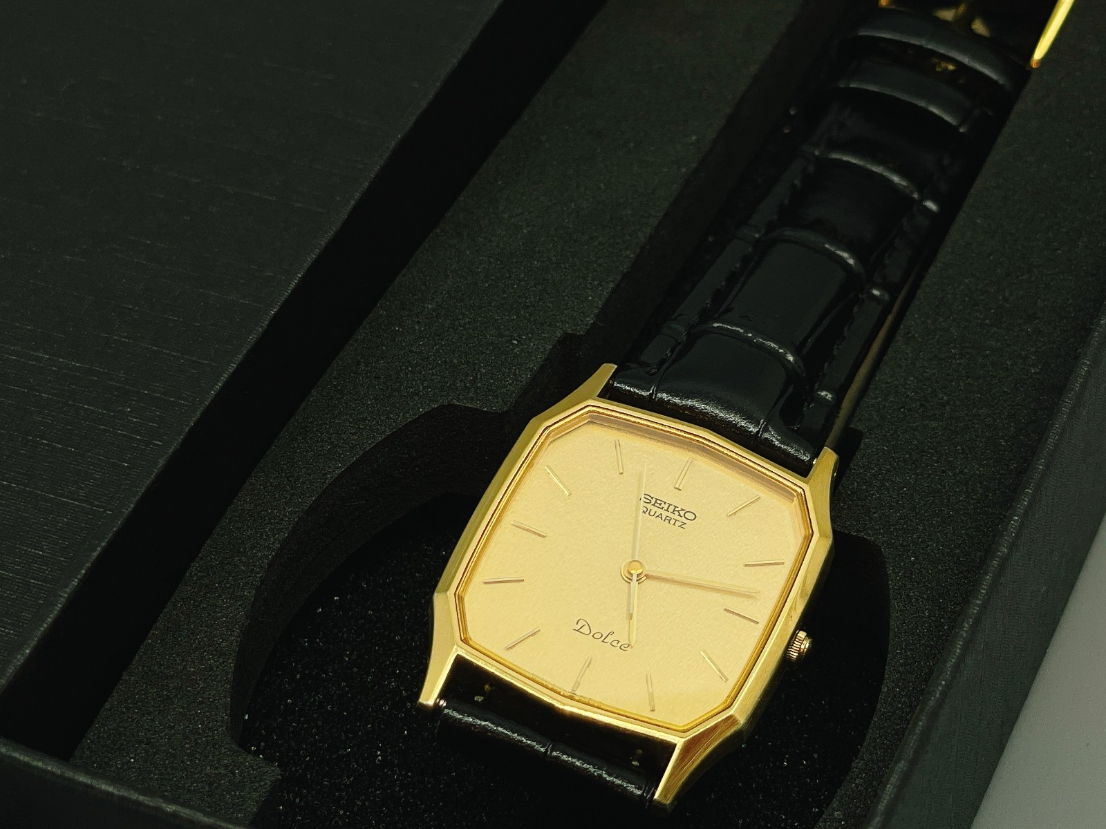 Vintage 1985 [Mint] Seiko Dolce 9531-5030 Men’s Gold Dial Quartz Watch -US STock