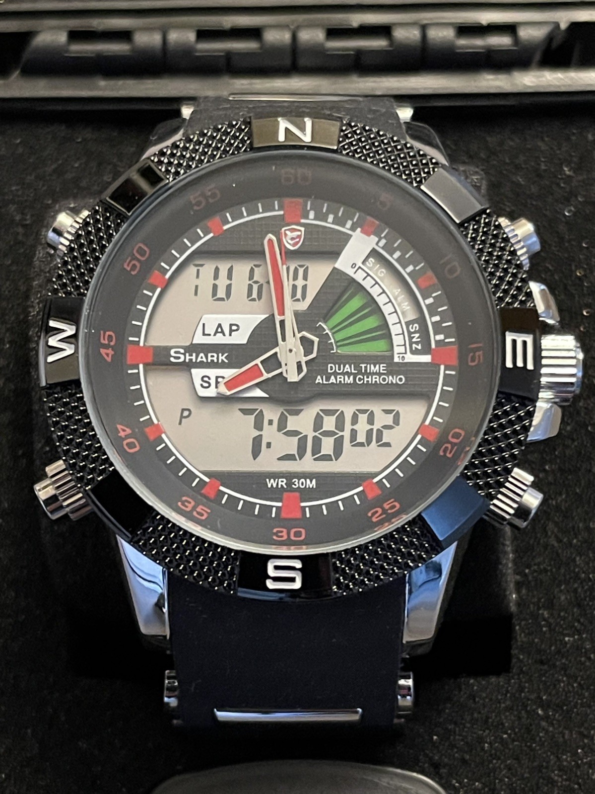Shark Sport Chronograph Watch DS0061 free rugged case! Biker tough watch