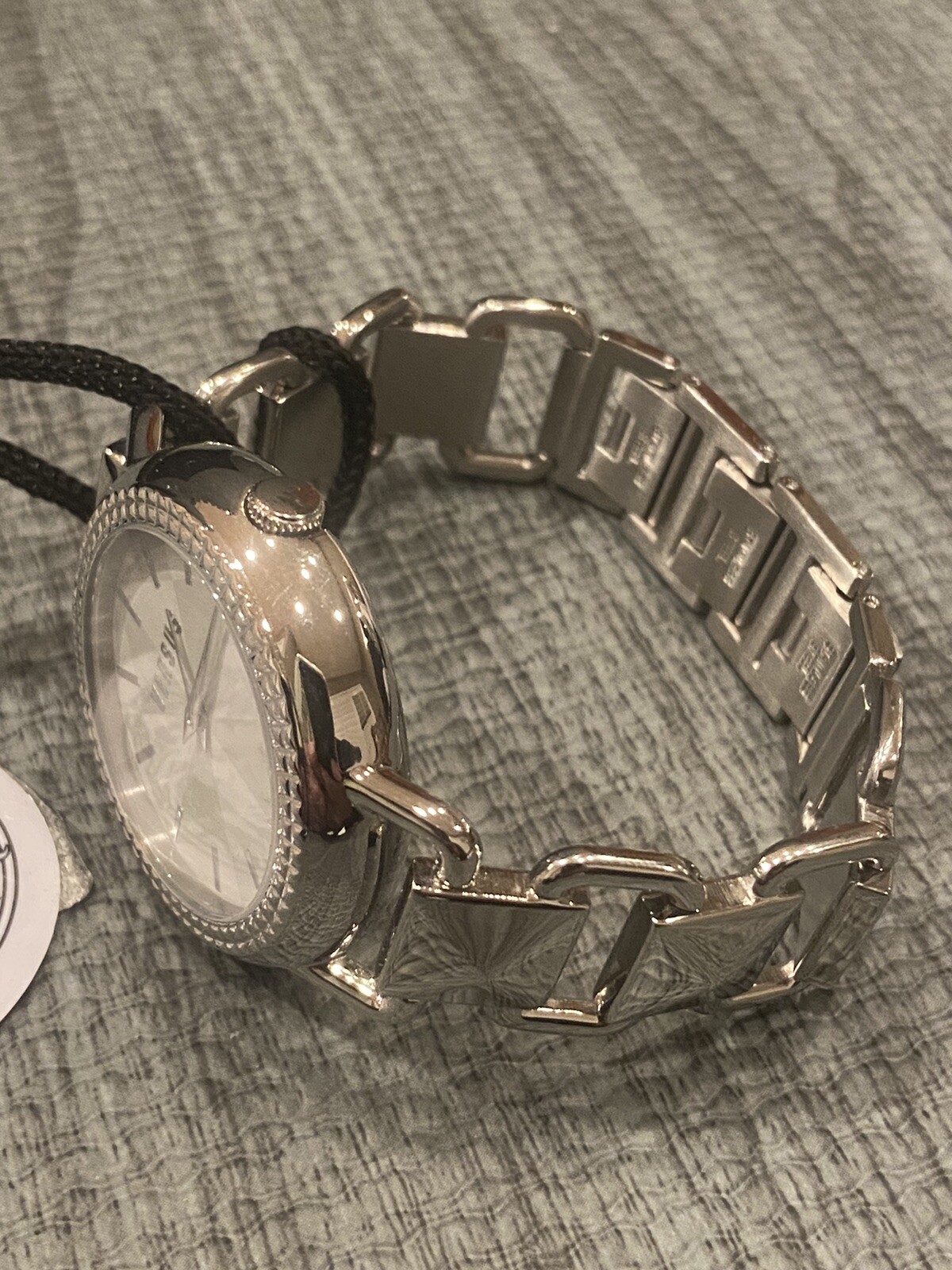 Versus by Versace SOA010014 watch coconut grove Silver Tone NWT Needs Battery