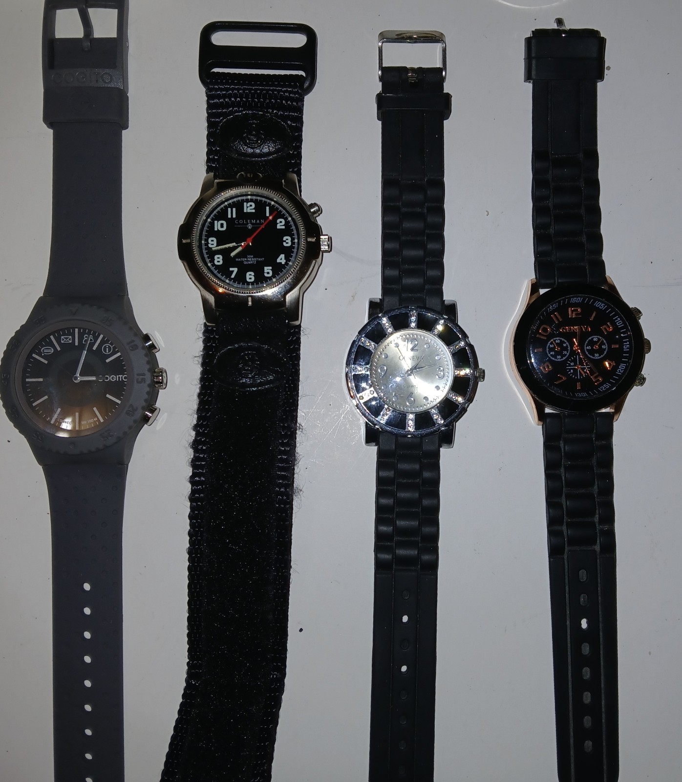 Lot Of 16 Assorted Mens Watches All Have New Batteries Working Condition