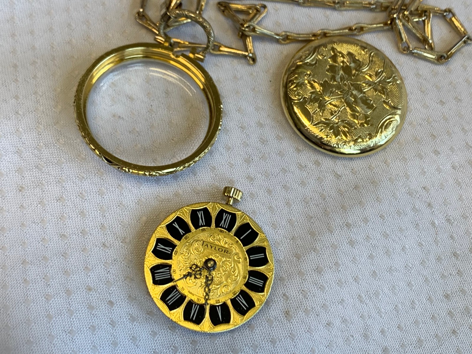 Vtg Taylor Jewelry Co Pocket Watch Pendant 24.5″ Necklace 1 Jewel Swiss *RUNS*
