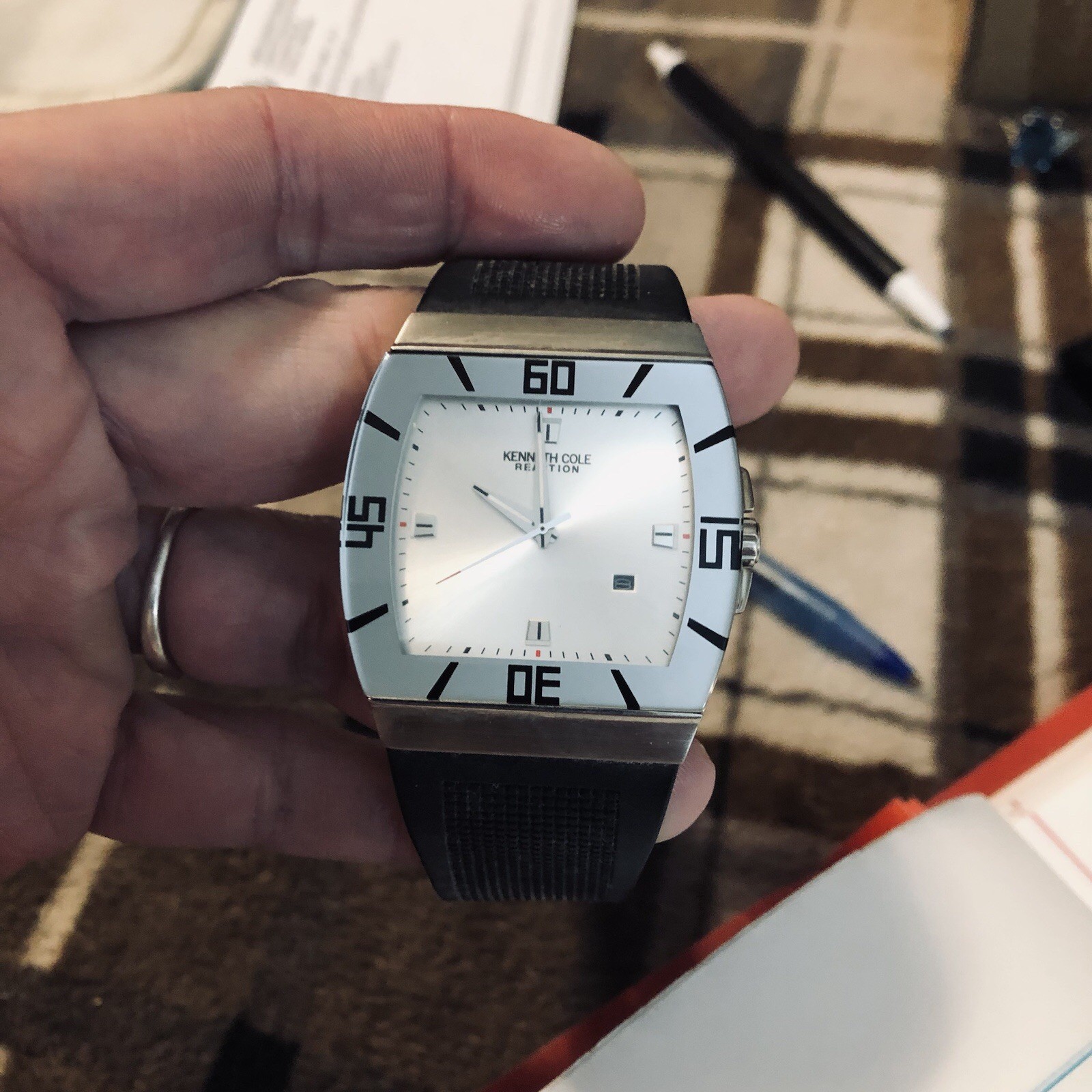 Kenneth Cole Reaction KC1403 Men’s Wristwatch
