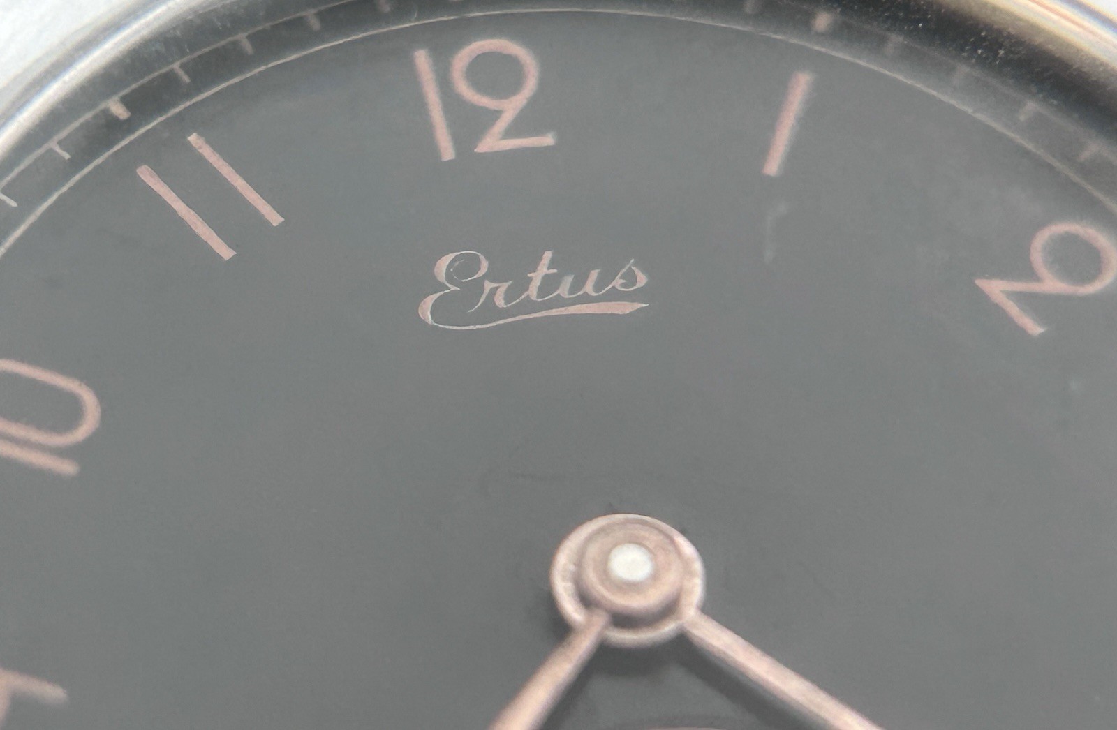 GORGEOUS 1940S ROSE-GILT, COIN-EDGE “ERTUS” Vintage Watch