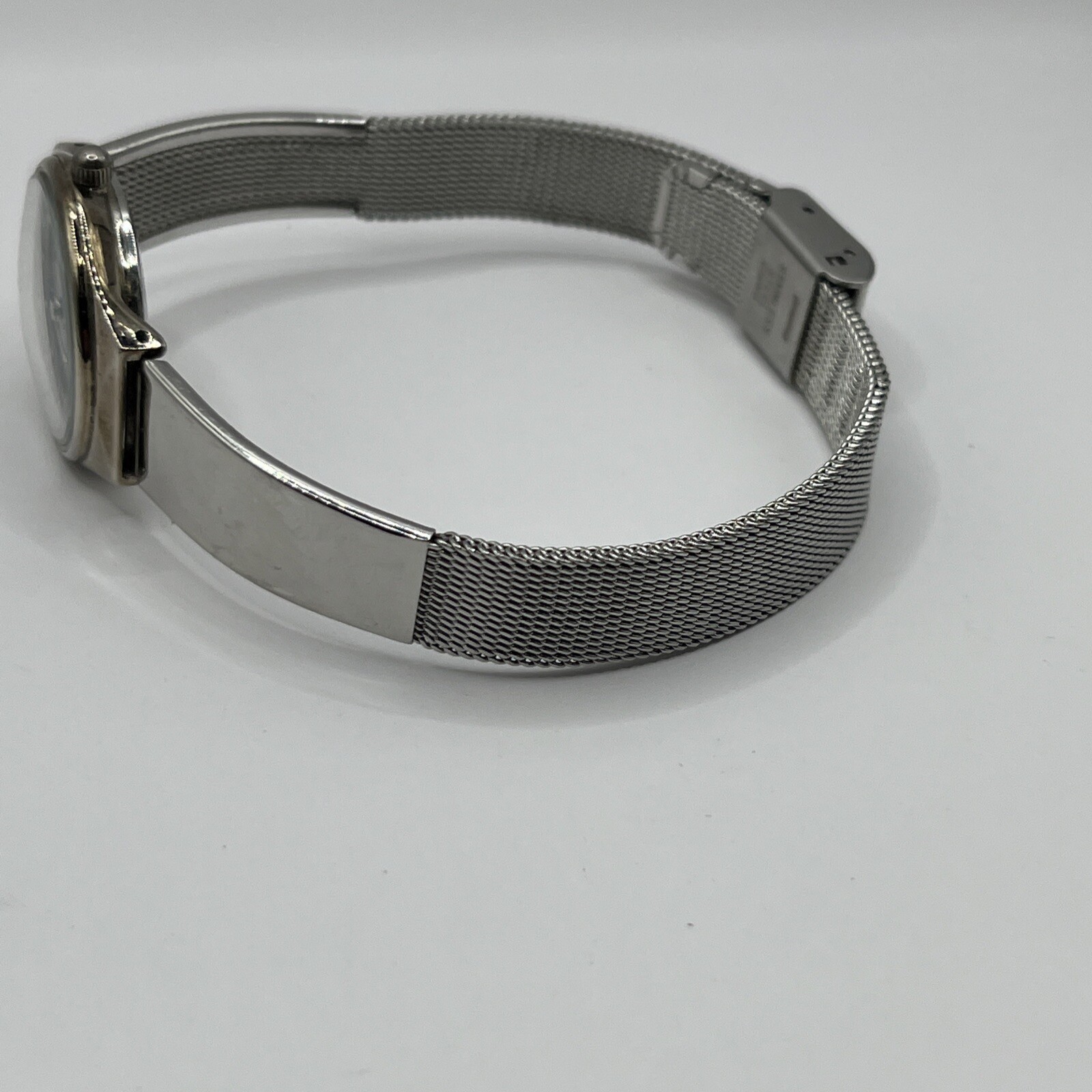 Fusion Atomic Wristwear Mesh Band Quartz Analog Women’s Watch- New Battery!