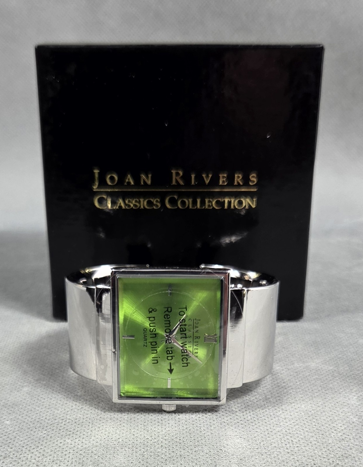 JOAN RIVERS Classic Collection LIME GREEN Quartz CUFF Silvertone WATCH #V377