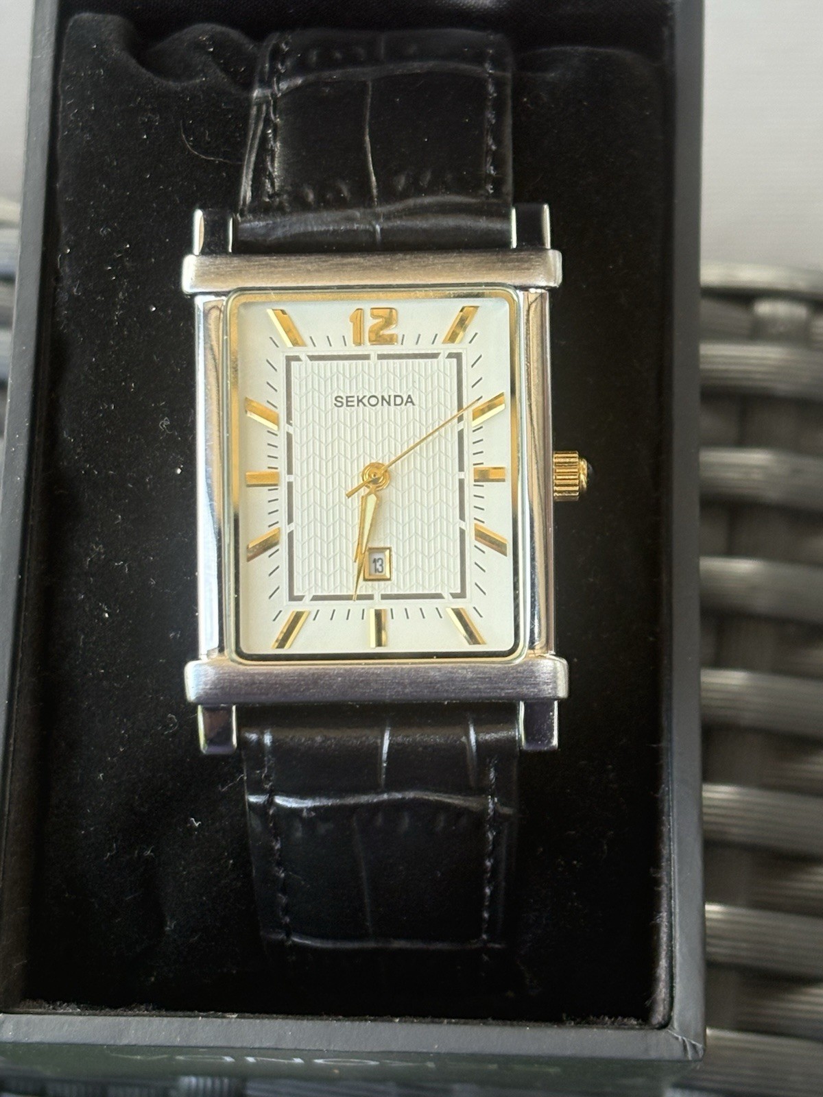 Sekonda Tank Watch 3065 Gold Tone Leather Strap New Battery New Watch Boxed
