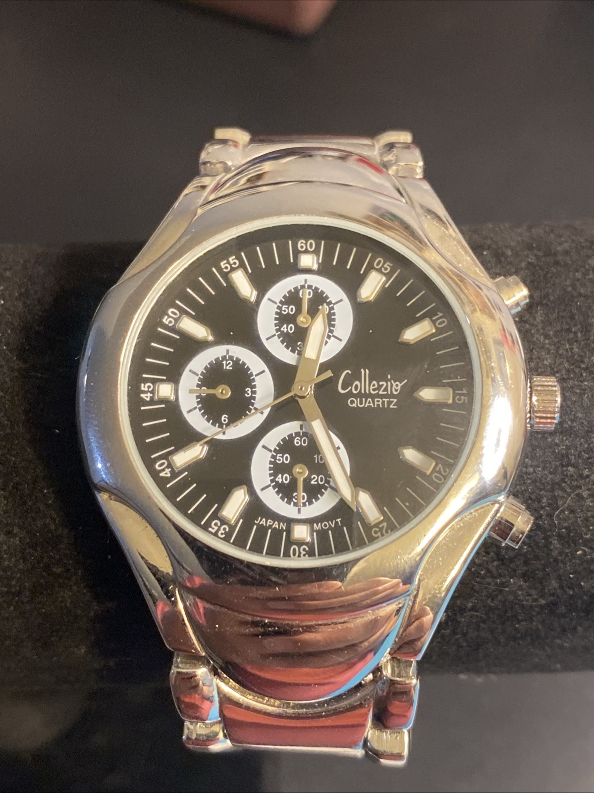 Collezio Men’ Black Dial Round Silver Tone Case New Battery