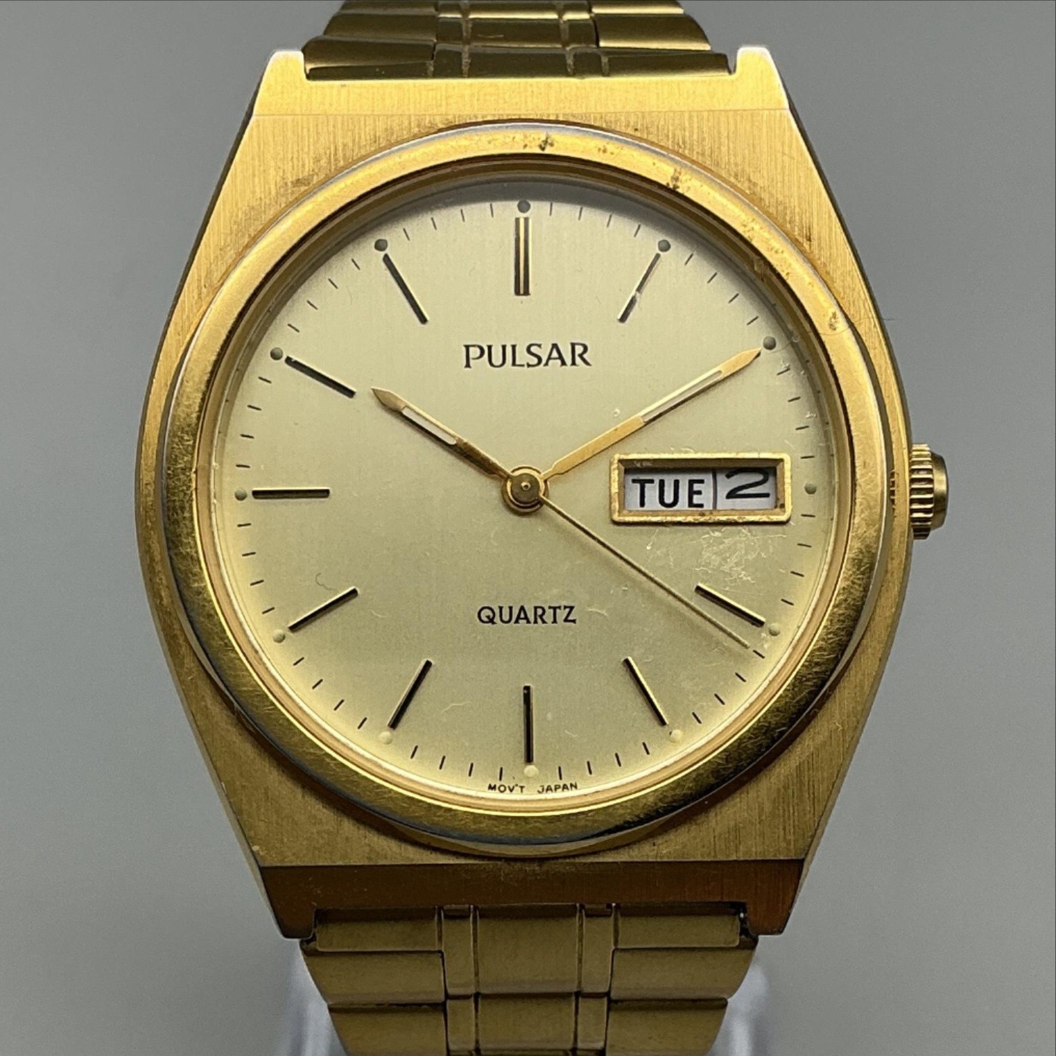 Vintage Pulsar Mens Watch 35mm Gold Tone Date Y143-X003 New Battery 6.5″