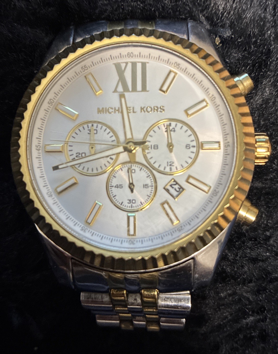 Michael MK8344 Wrist Watch for Men Very Good Condition Fast Shipping 😊