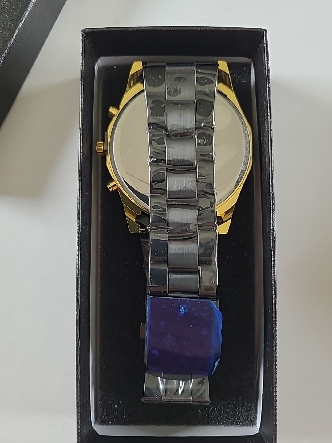 ORUSS Men’s Gold And Black Watch 9 1/2 Inch Band