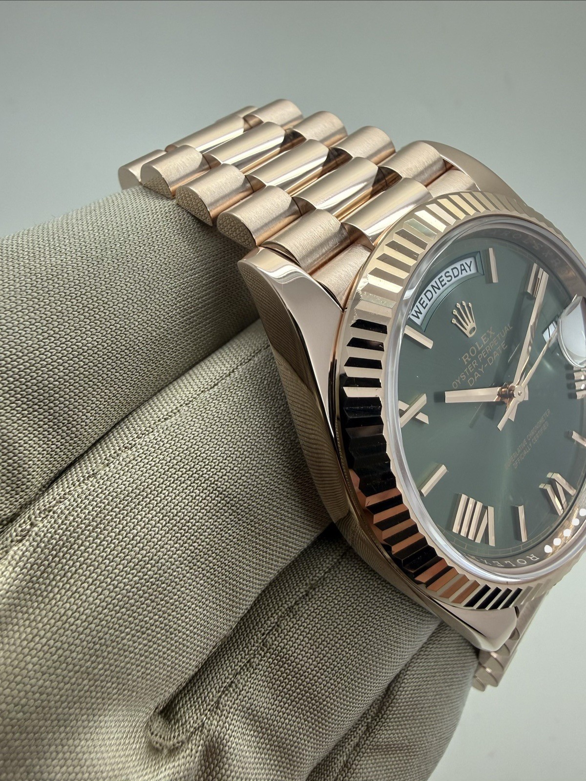 Rolex Day Date President Rose Gold Green Olive 40mm Auto Watch 228235 *2026 RSC*