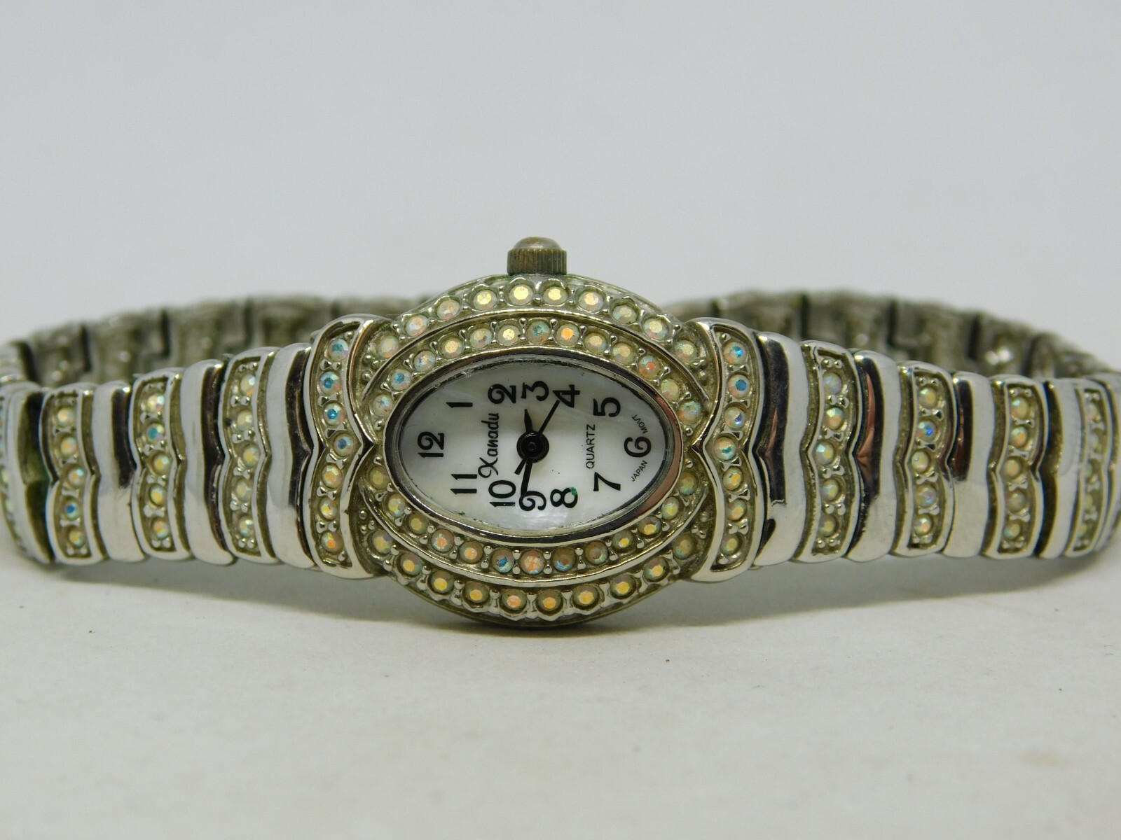 Xanadu Mineral Crystal Silver Tone Quartz Analog Ladies Watch Sz. 7”