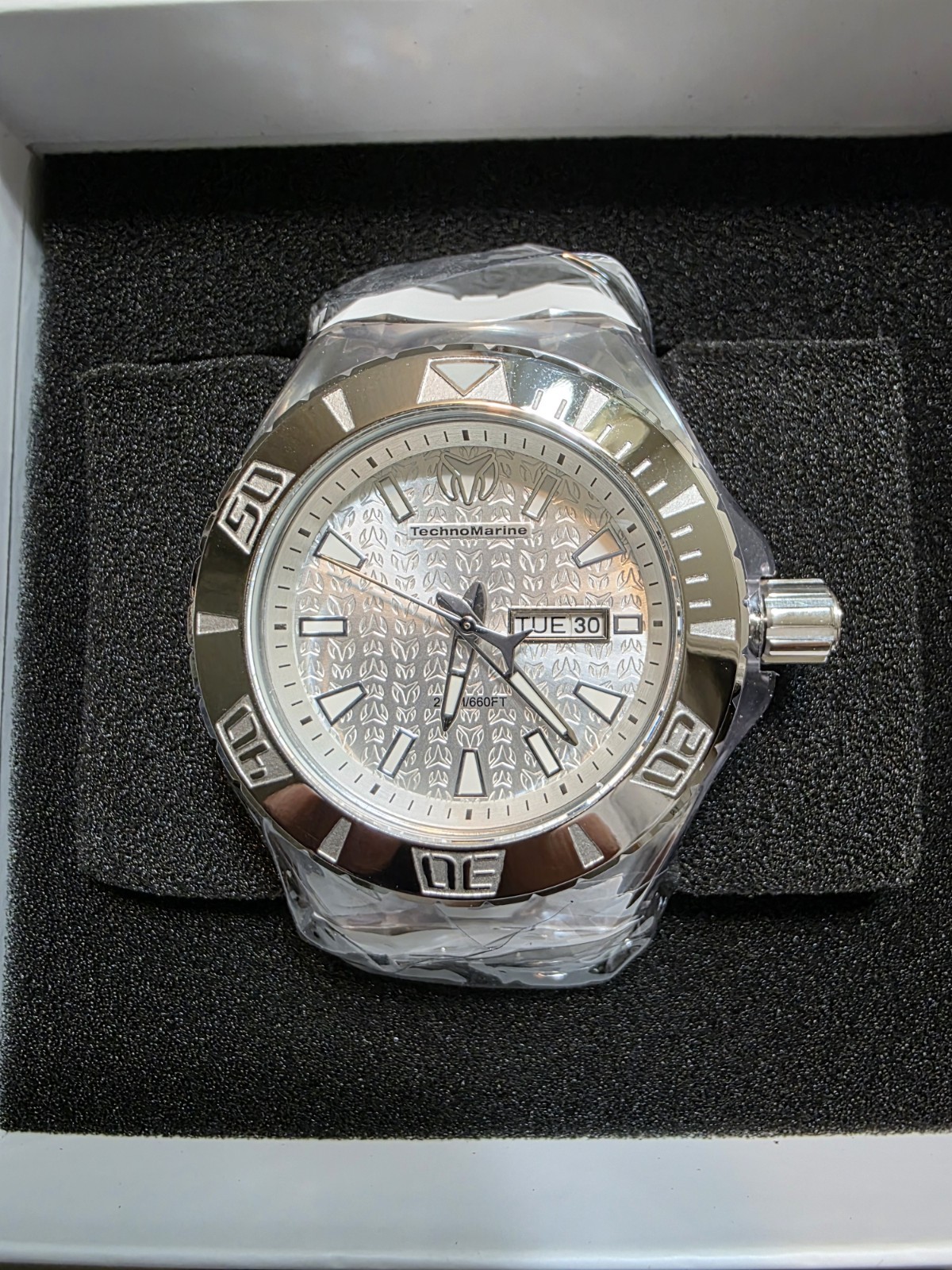 TECHNOMARINE CRUISE DAY/DATE SS CASE WHITE SILICONE