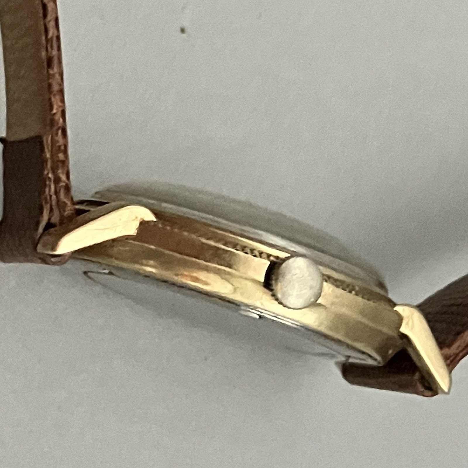 Vintage Wittnauer Coin Edge Bezel 10k Gold Filled