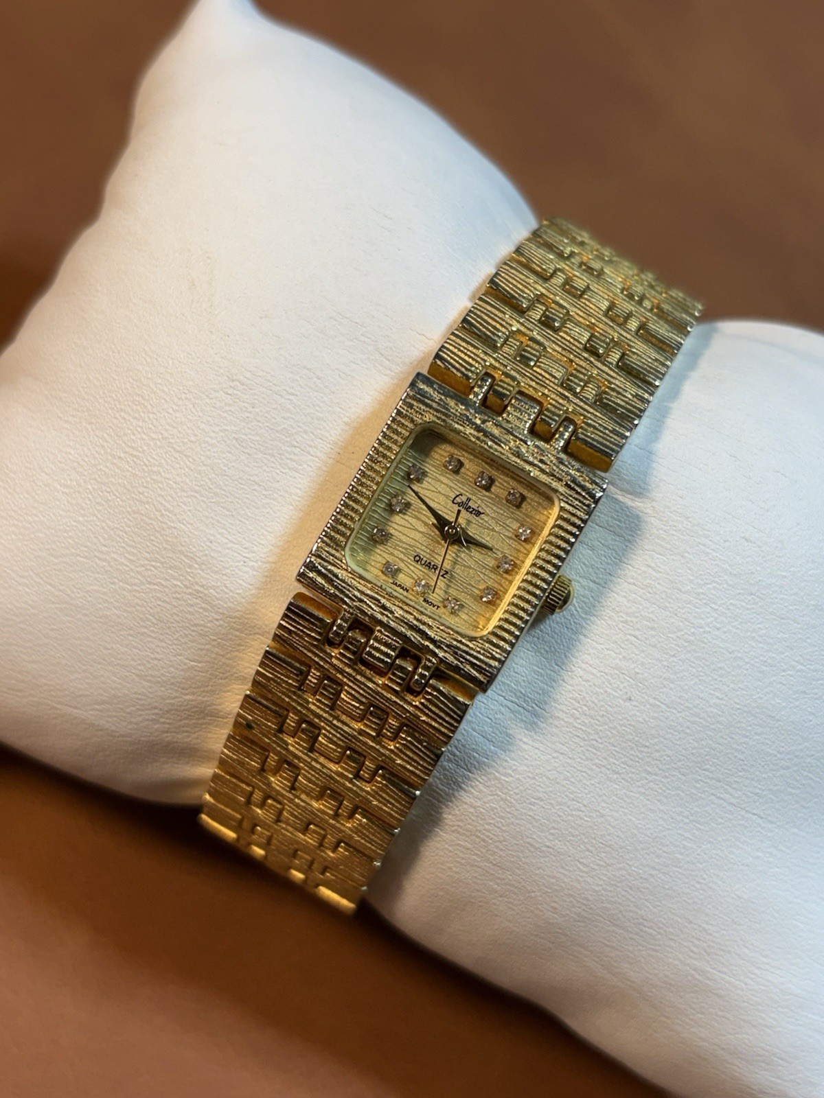 Ladies Gold Tone Dress Watch By Collezio Quartz Untested For Parts Or Repair