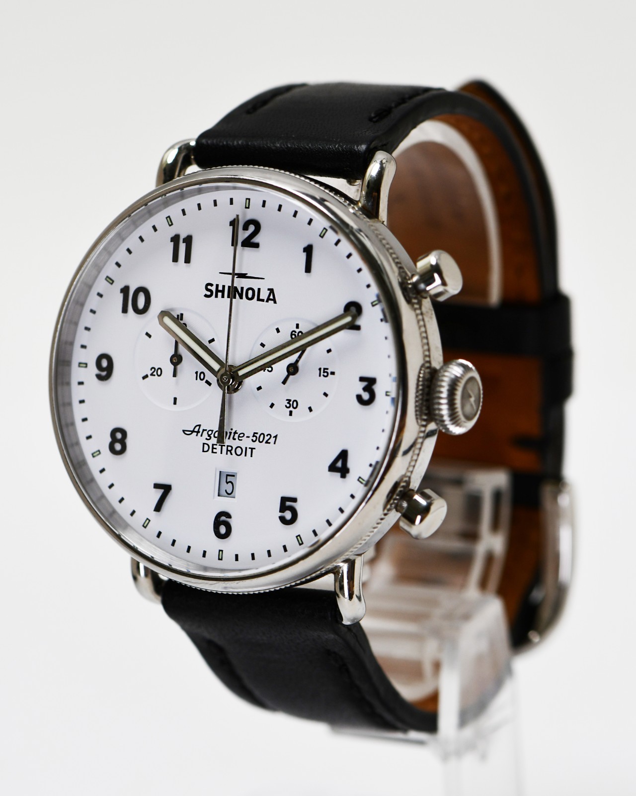 Shinola The Runwell White Dial Leather Strap Argonite 1069 Men’s 47mm Watch