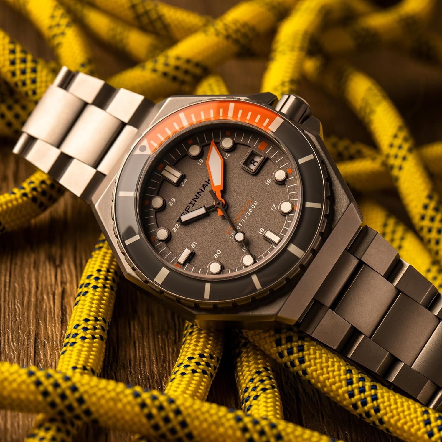 Dumas Men’s 300M Automatic Dive Watch – Stainless Steel, 44mm Waterproof
