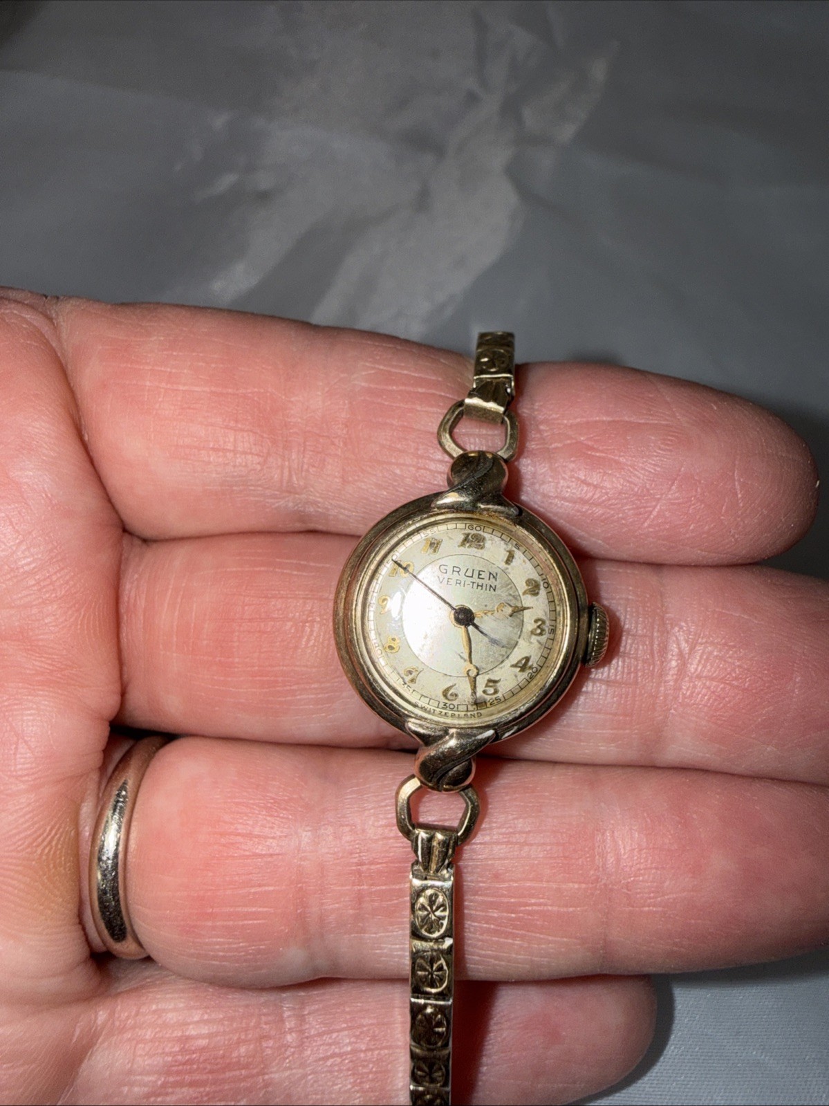 Gruen Veri Thin 10 Kt Gold Filled Watch And Band