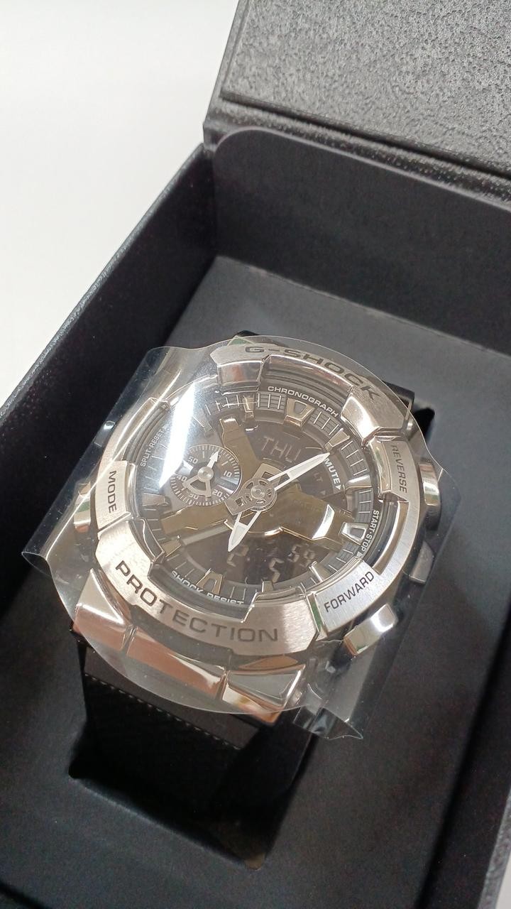 G SHOCK Model GM 110 1AJF CASIO