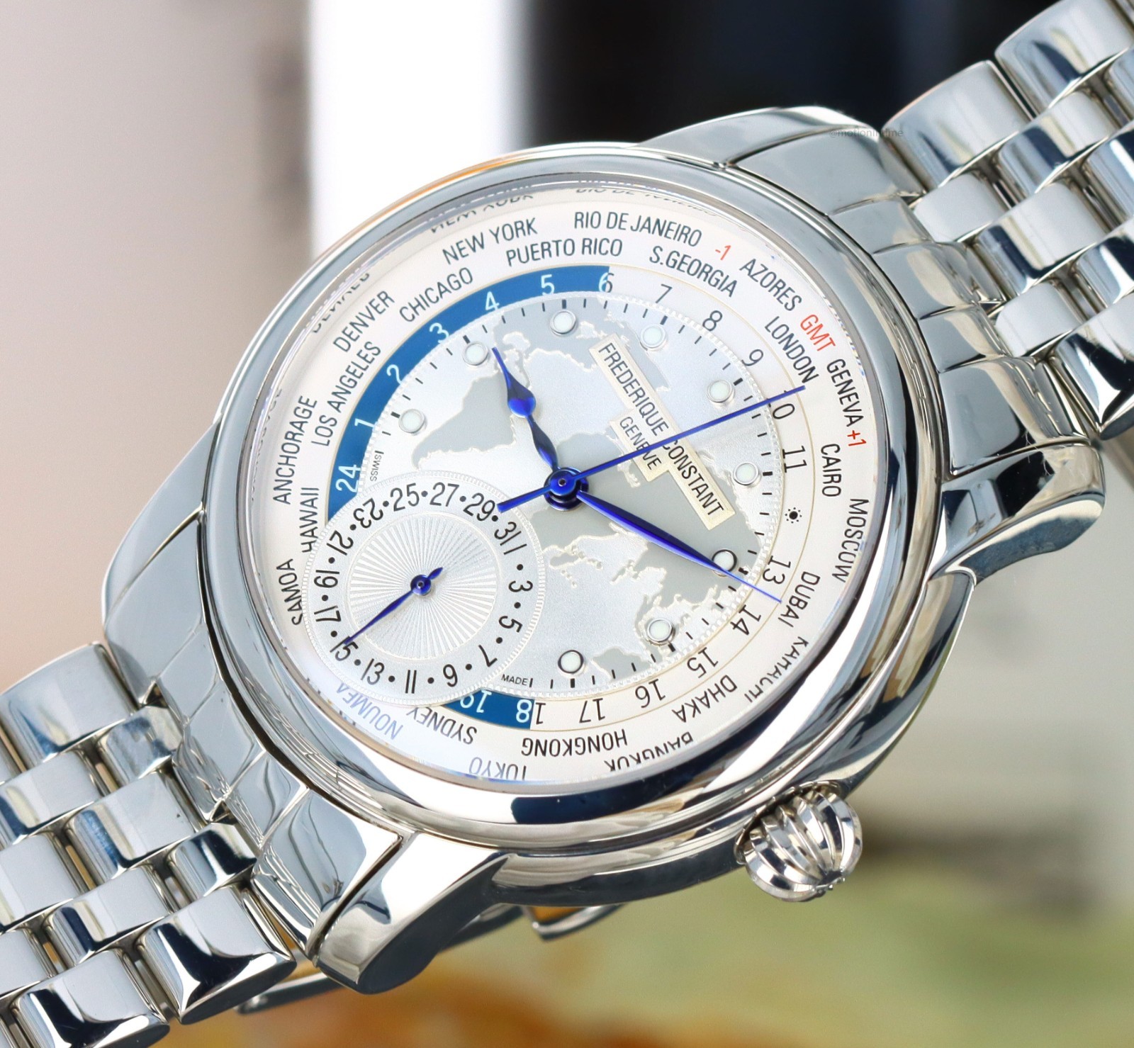 Frederique Constant Classic Worldtimer Manufacture -Stainless Steel FC-718WM4H6B