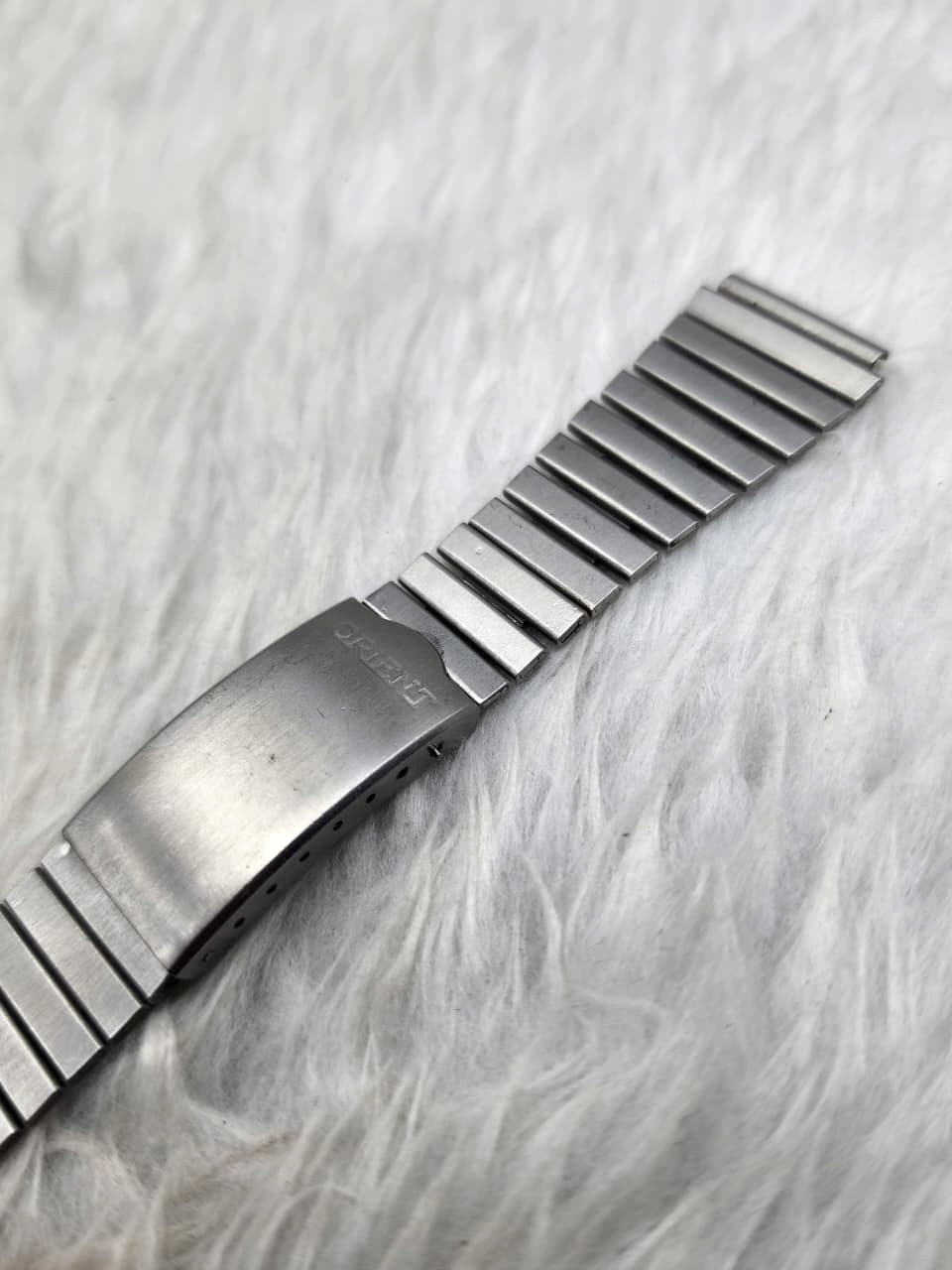 tainless Steel Mesh Watch Band Silver Tone Bracelet with Fold Over Clasp
