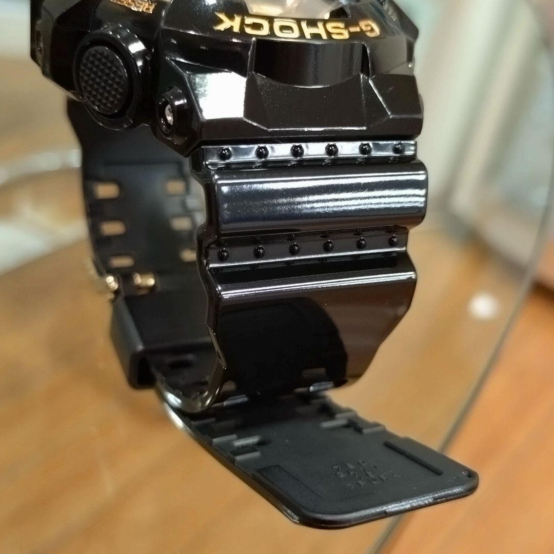 CASIO G-SHOCK GA-710GB Black & Gold 【USED】