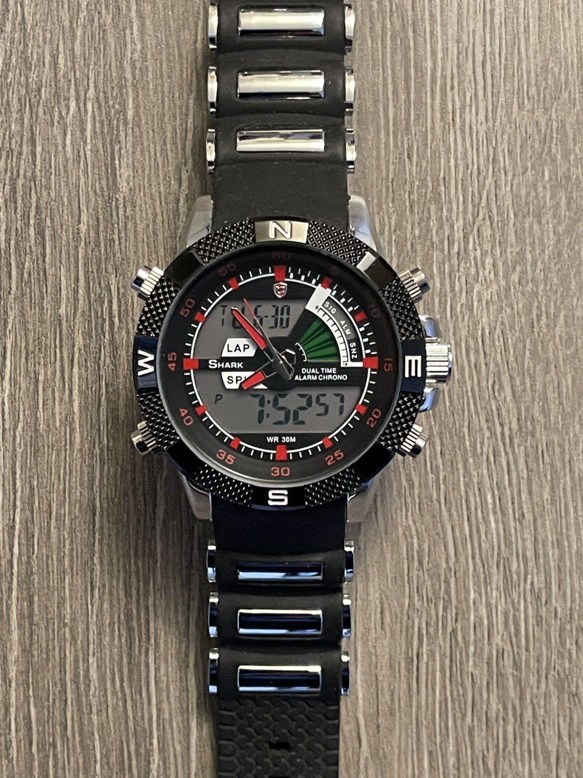 Shark Sport Chronograph Watch DS0061 free rugged case! Biker tough watch