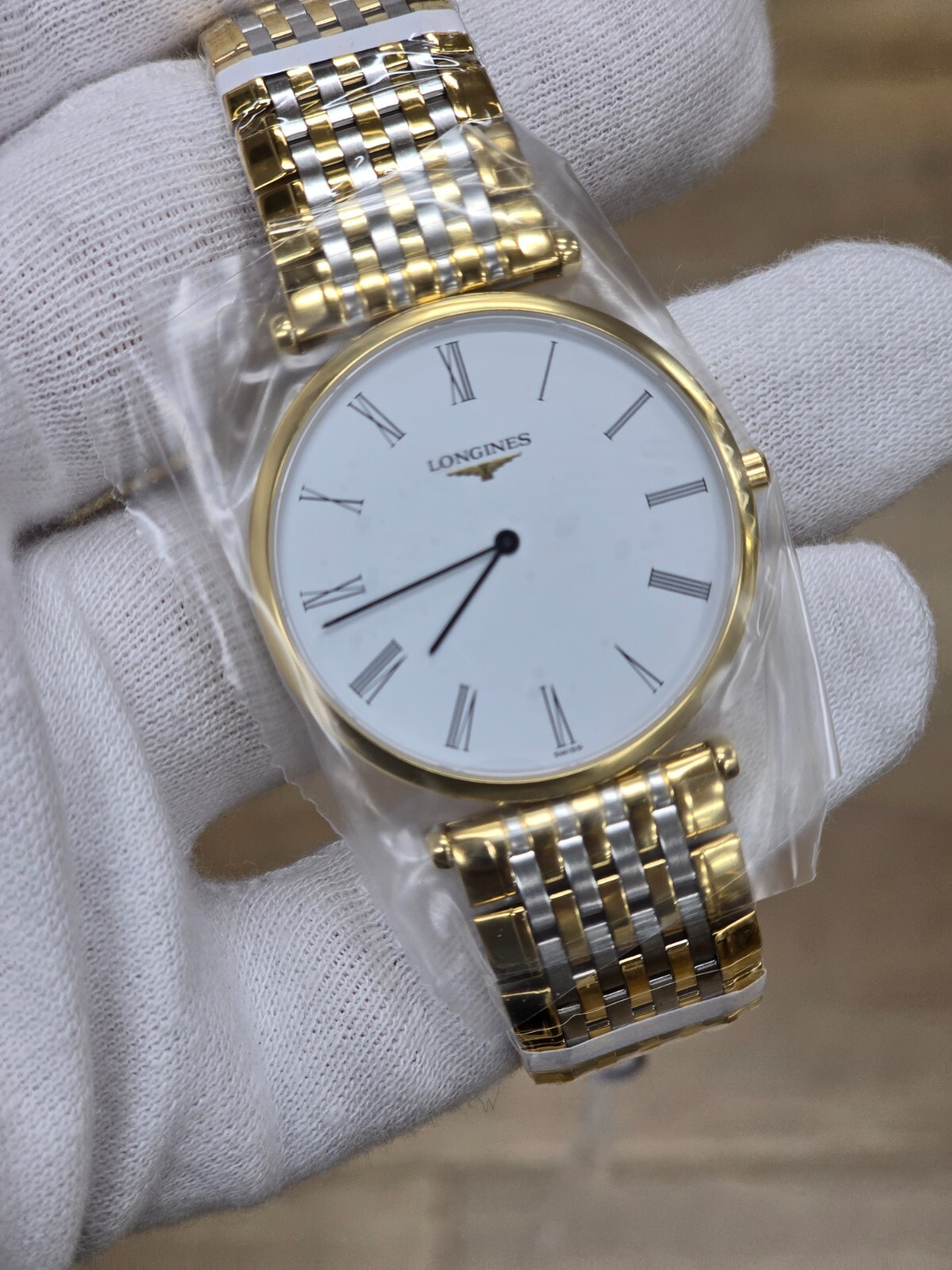 Longines La Grande Classique 33MM Two-Tone Gold Unisex Watch L4.709.2.21.D