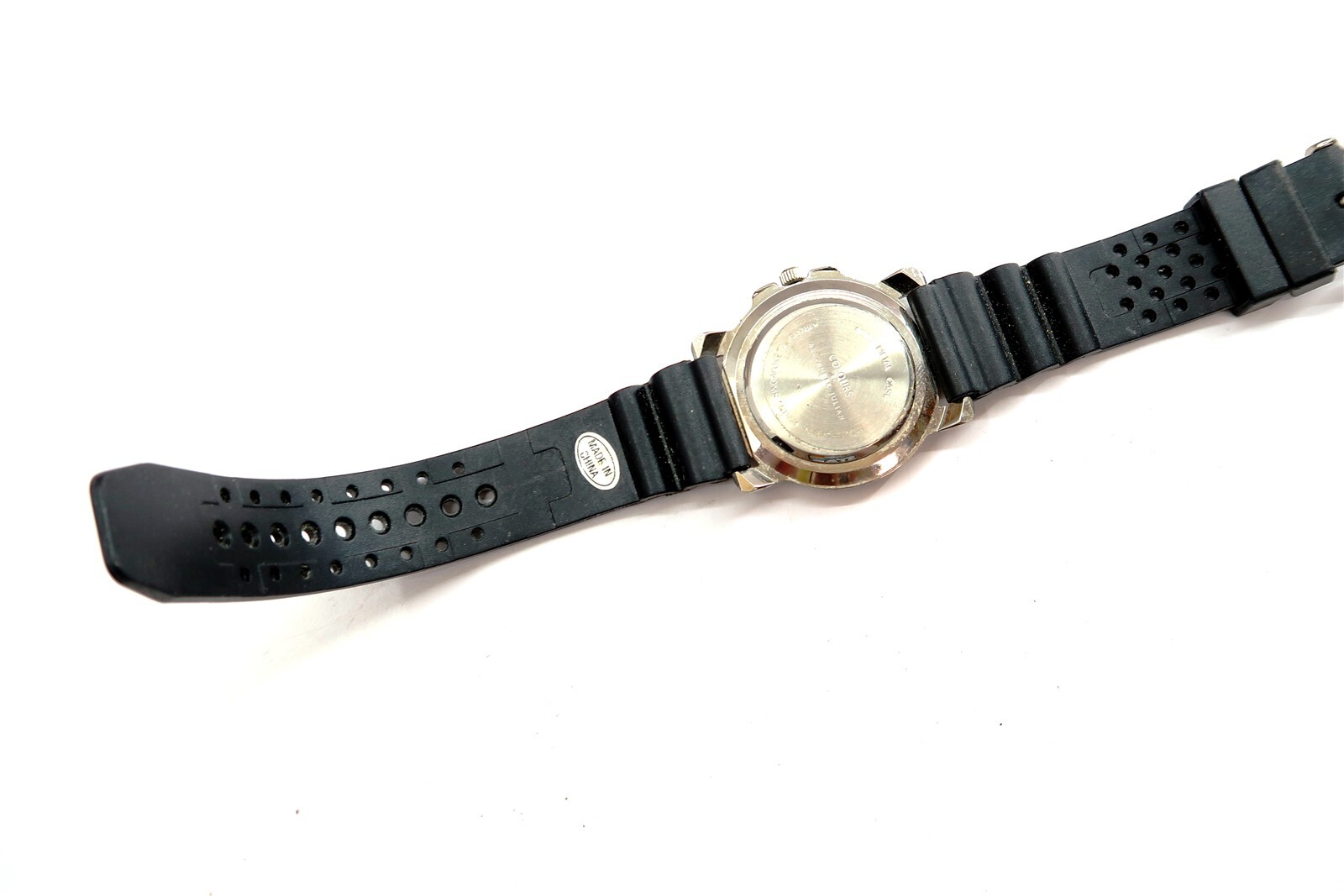 COLOURS by ALEXANDER JULIAN Mens Quartz Watch 40mm Case NEW BATTERY WORKS GREAT