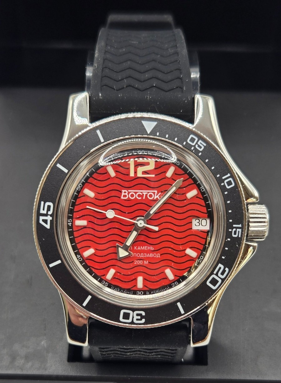 Vostok Amphibian Classic 13043A w/ Auto-Self Winding, Red Dial, 20 ATM – NIB
