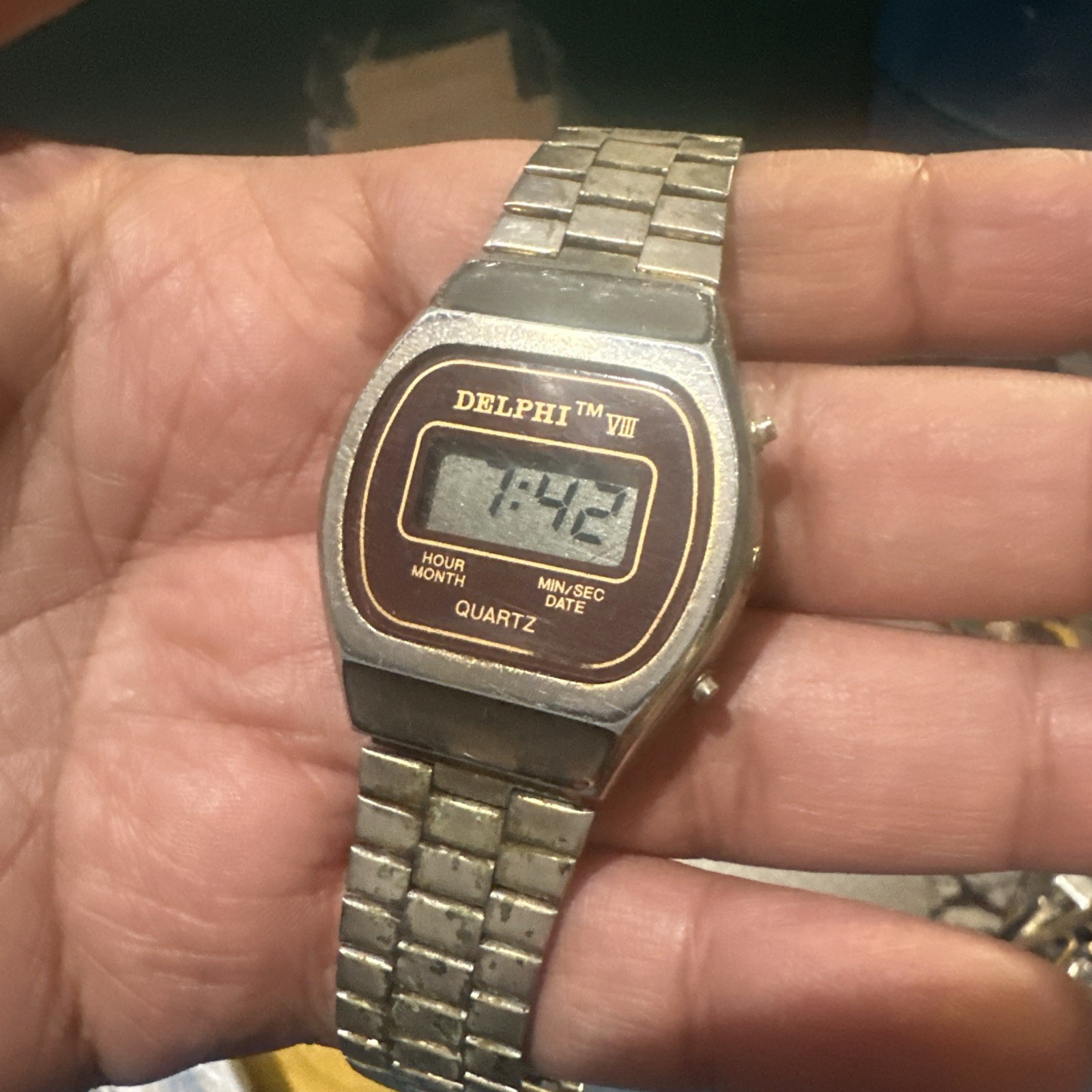 Vintage Retro Delphi 8 Digital Quartz Mens Watch 35mm 7in- Buttons Not working