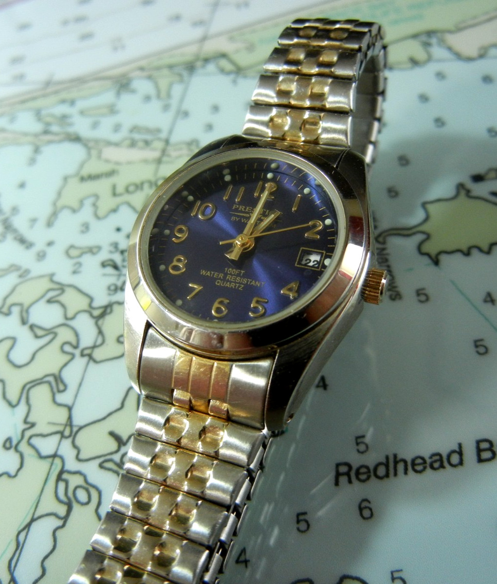 Waltham Prestige Ladies Deep Blue Purple Dial Gold/Silver Quartz Watch Excellent