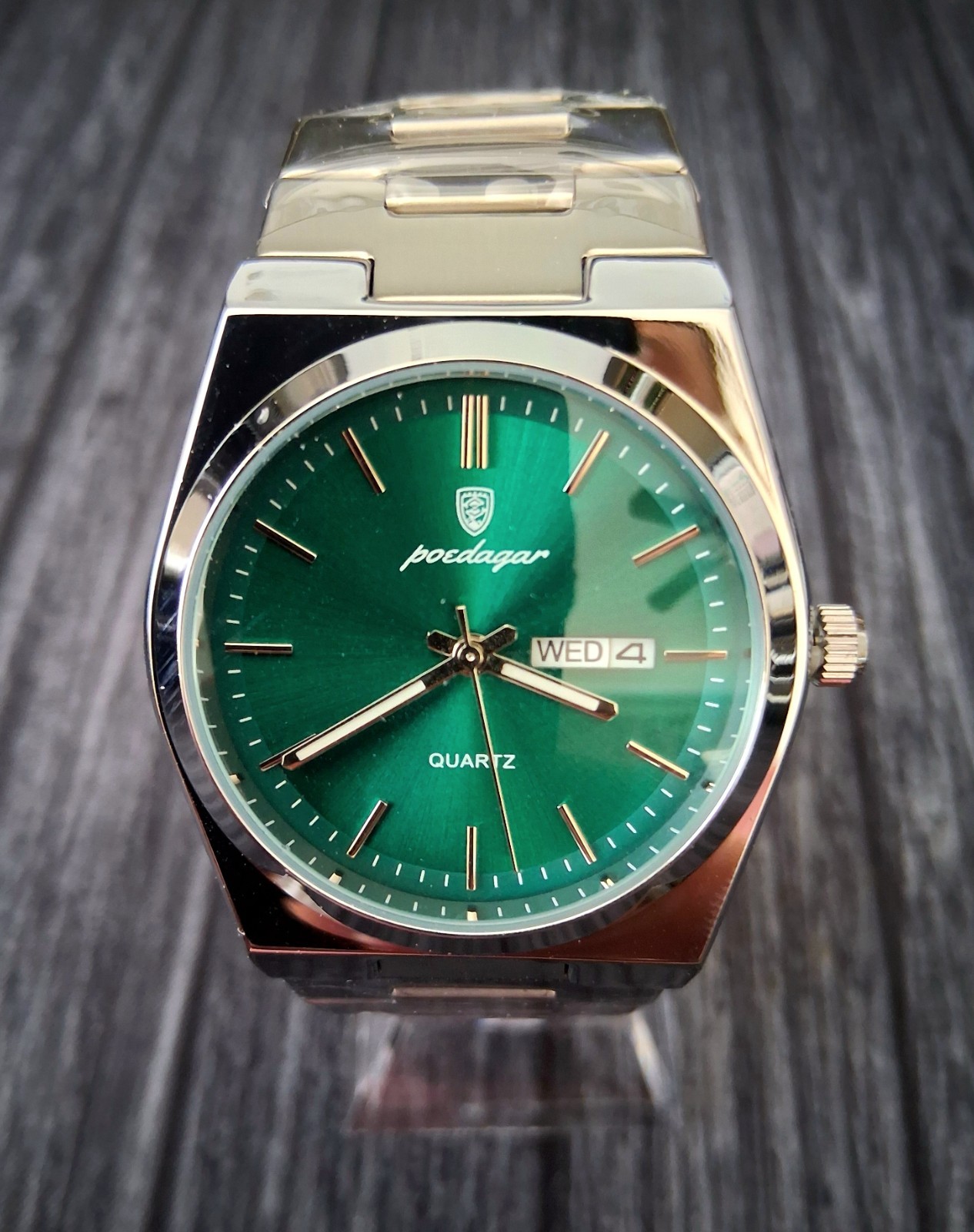 Vintage Swiss Design Green Burst Dial Day Date Mens Watch