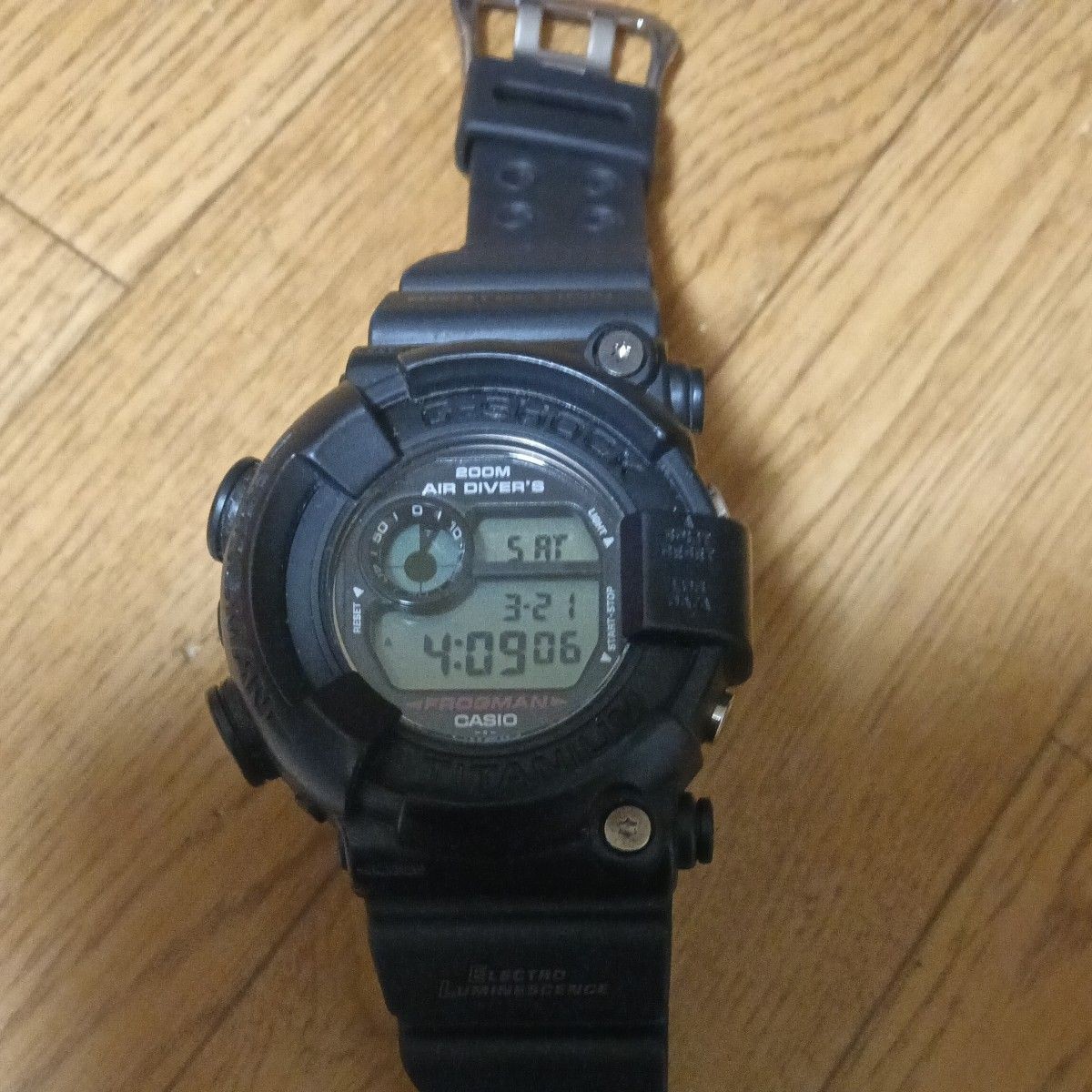 CASIO G-SHOCK Men 200 m Water Resistance Wristwatch Used
