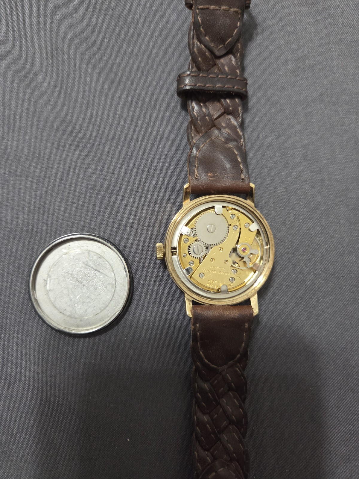 Vintage Waltham 17 Jewels Manual Wind Red Tip Second Gold Plated Watch RUNNING