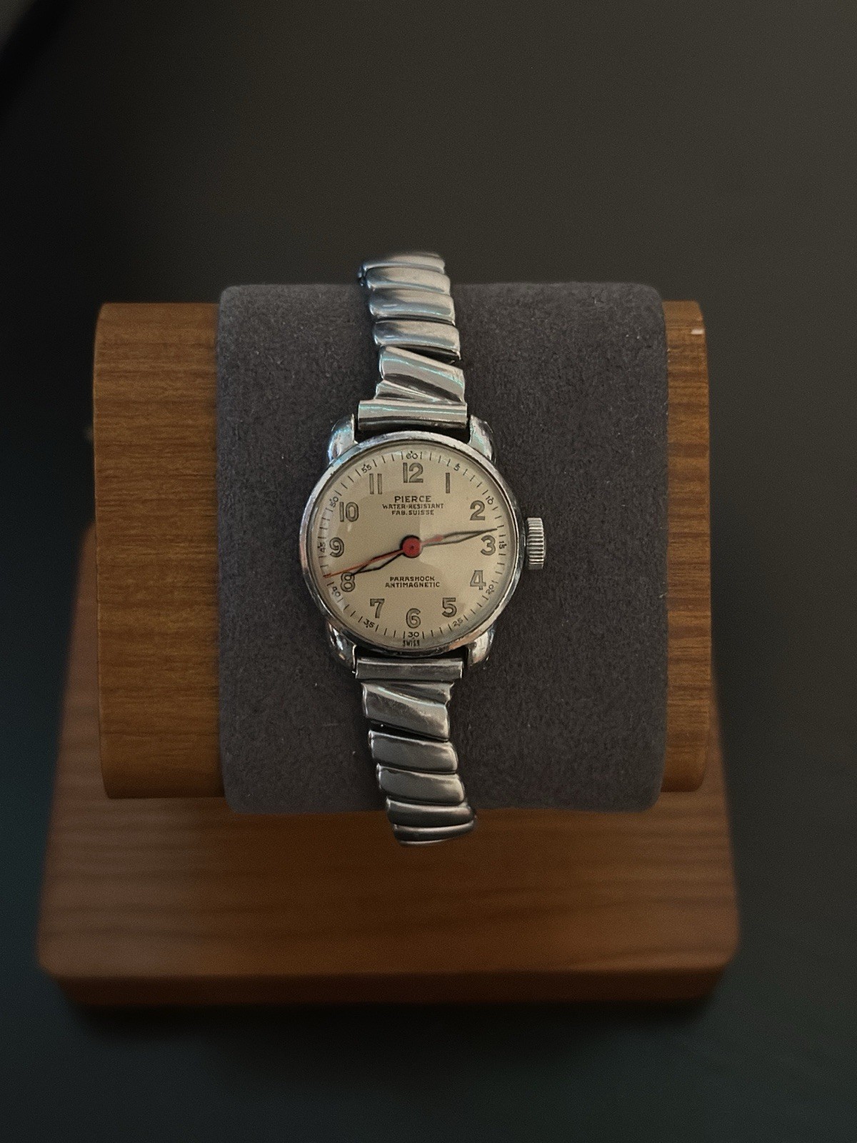 Vintage Pierce Waterproof 17 Jewels Watch 23 mm Runs w/ Speidel band1940s-1950s