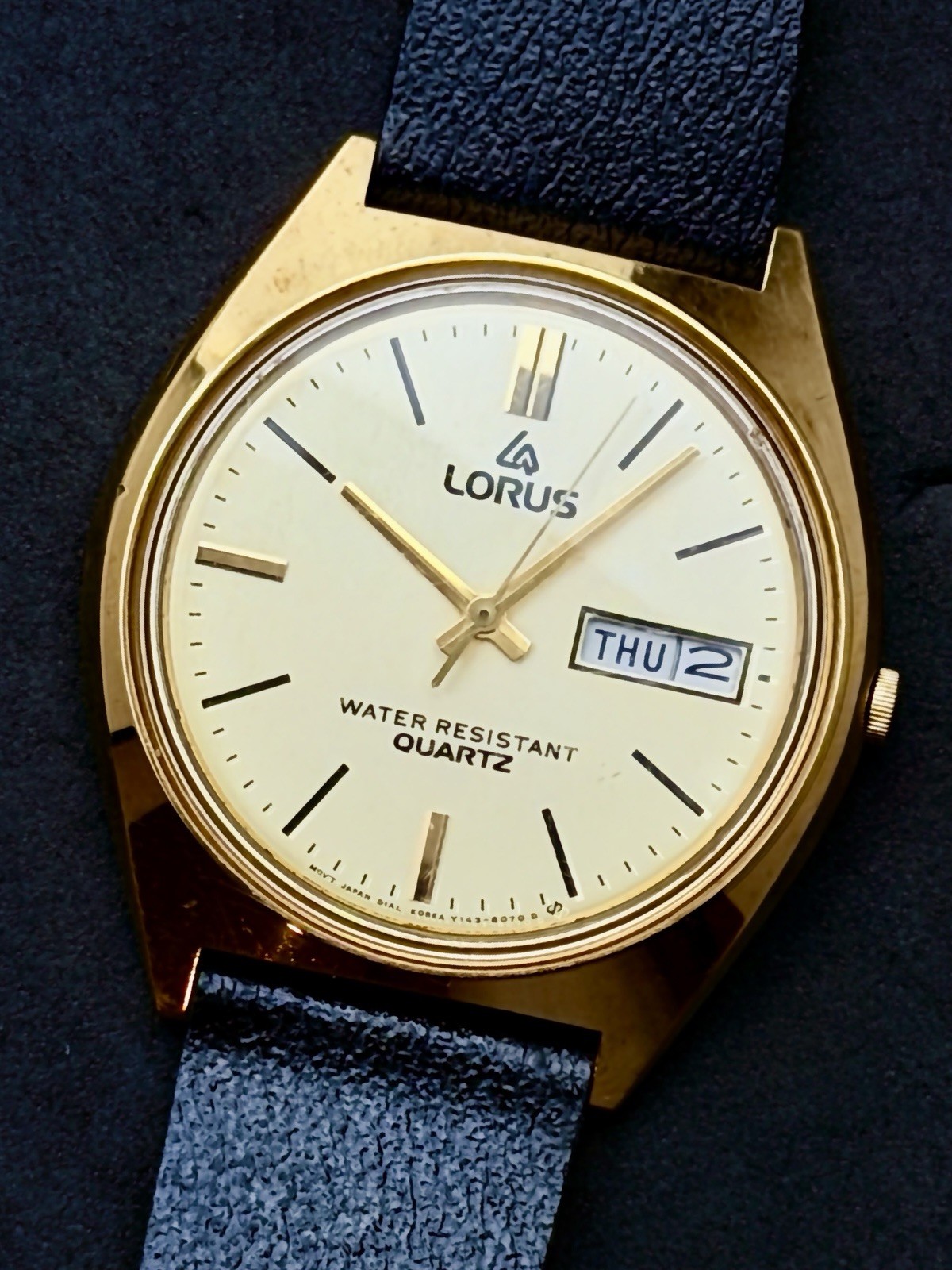 Vtg New 1999 LORUS Seiko Day Date Mens 40mm Quartz Watch Gold Cream Dial Leather