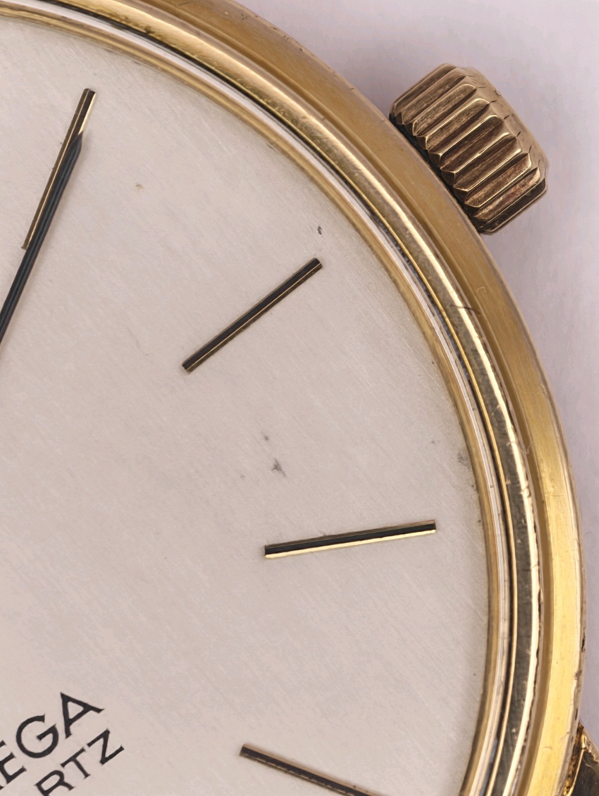 Omega Constellation Quartz Silver Brushed Dial Push/Pull Crown Mens Watch