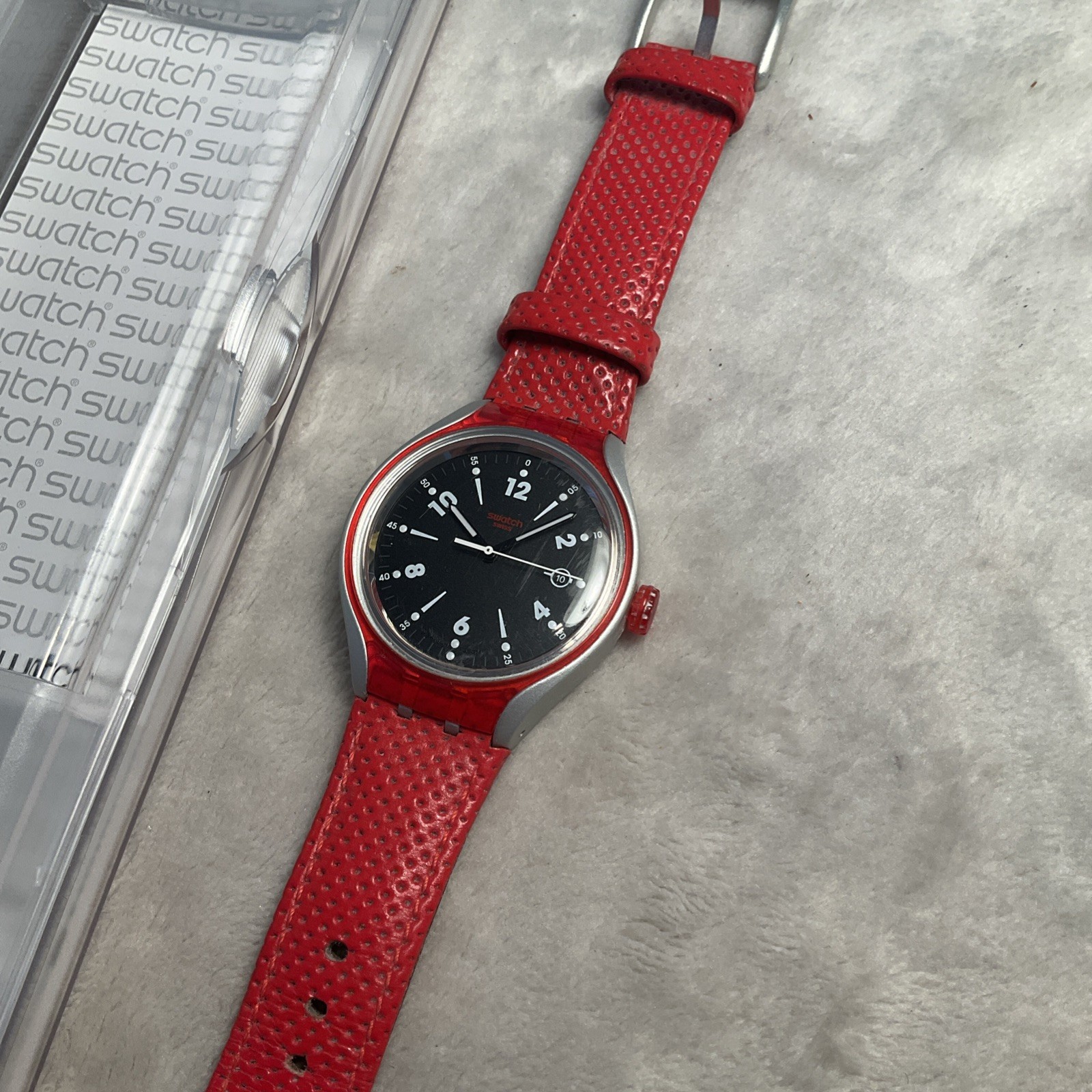 New Swatch Irony GO JUMP X-lite Aluminum Red Leather Men’s Watch YES4001 Works!