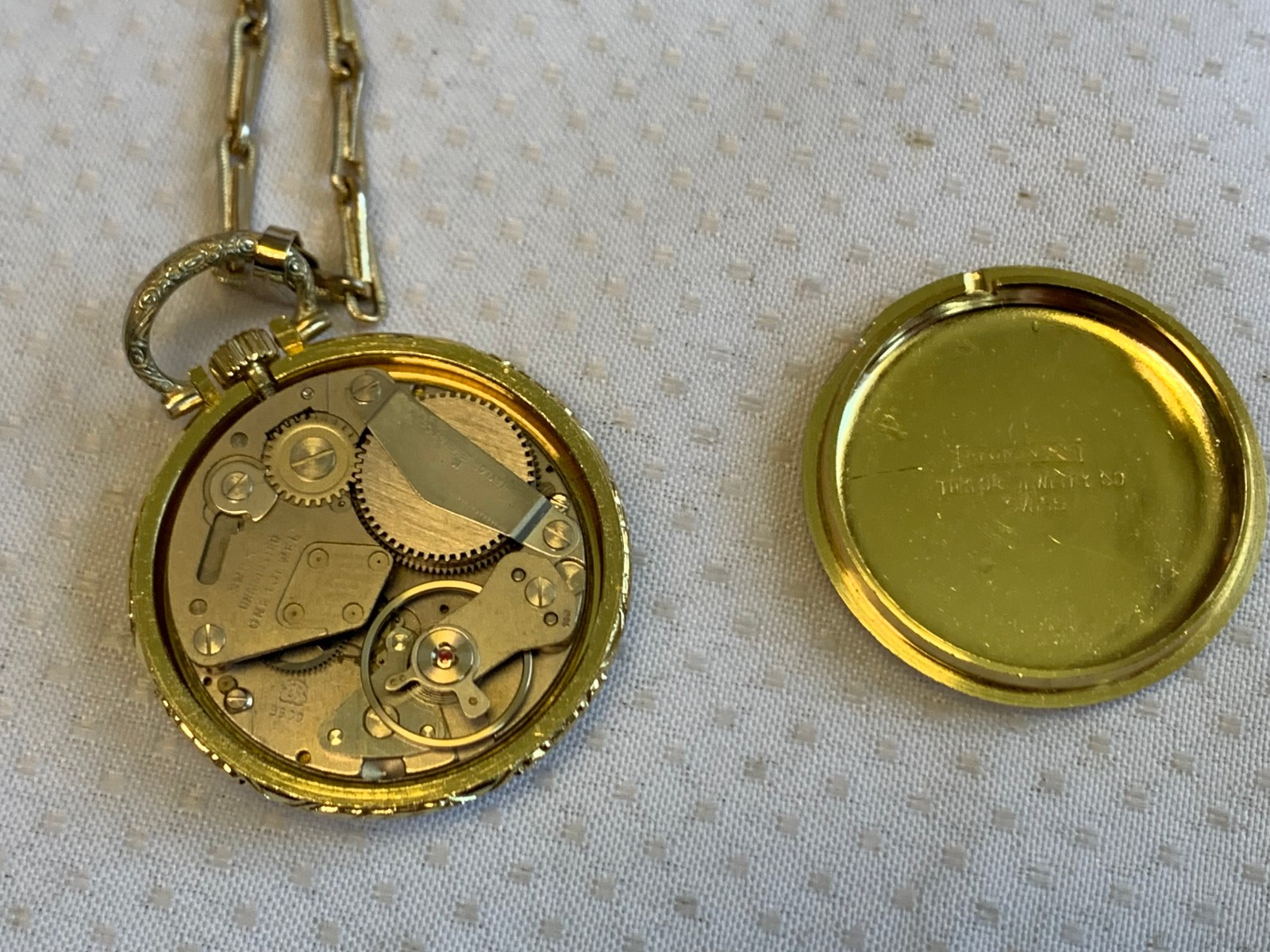 Vtg Taylor Jewelry Co Pocket Watch Pendant 24.5″ Necklace 1 Jewel Swiss *RUNS*