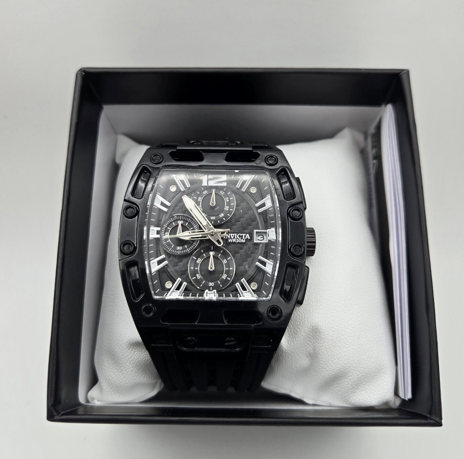 Invicta S1 Rally Men’s 42mm Black carbon Chronograph Watch Model 70146 – NEW