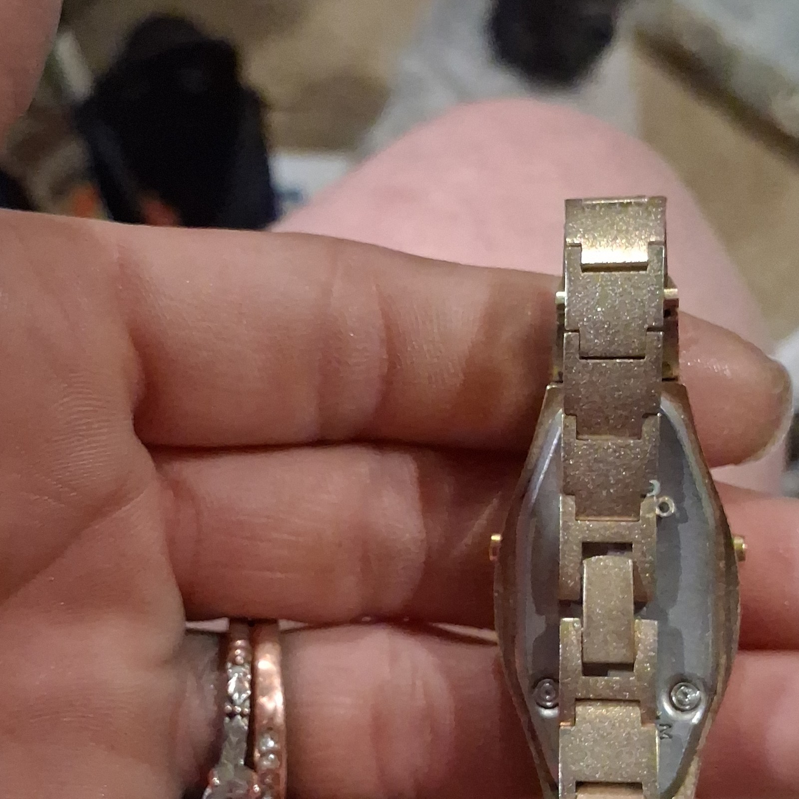 Sears Roebuck Led Gold Tone Women’s Watch (NEEDS BATTERY)