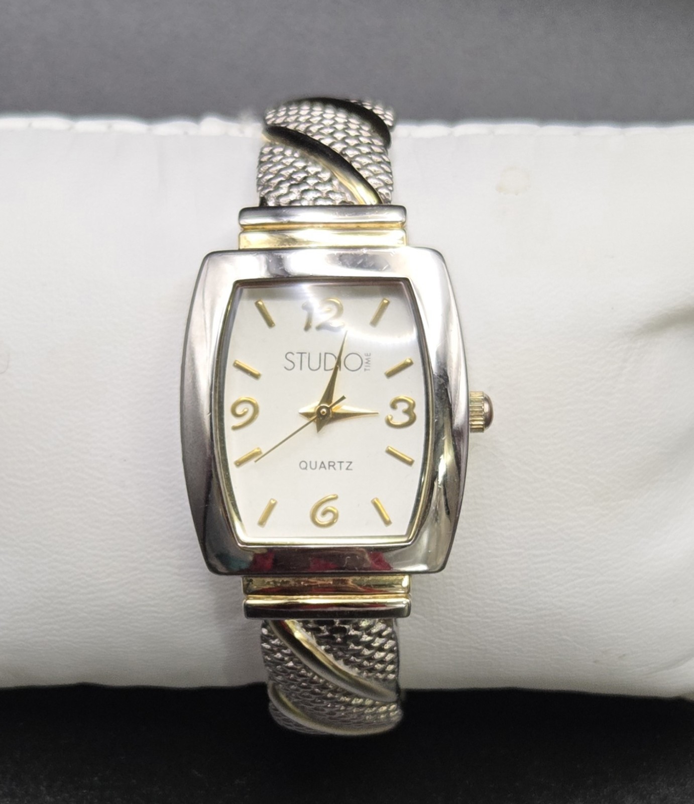 STUDIO Time STD950T Cuff Bracelet Quartz Analog Women’s Watch Sz. 6″ New Battery