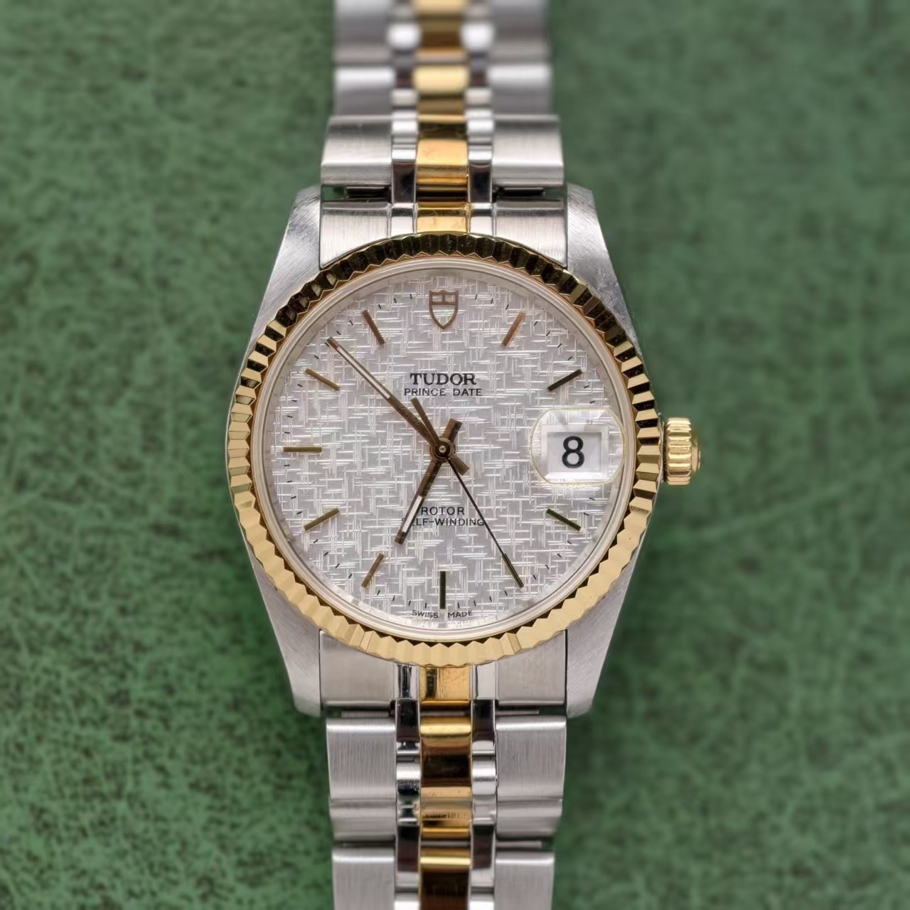 Tudor White Linen Dial Prince Date 74033 Men’s Watch Automatic 34mm