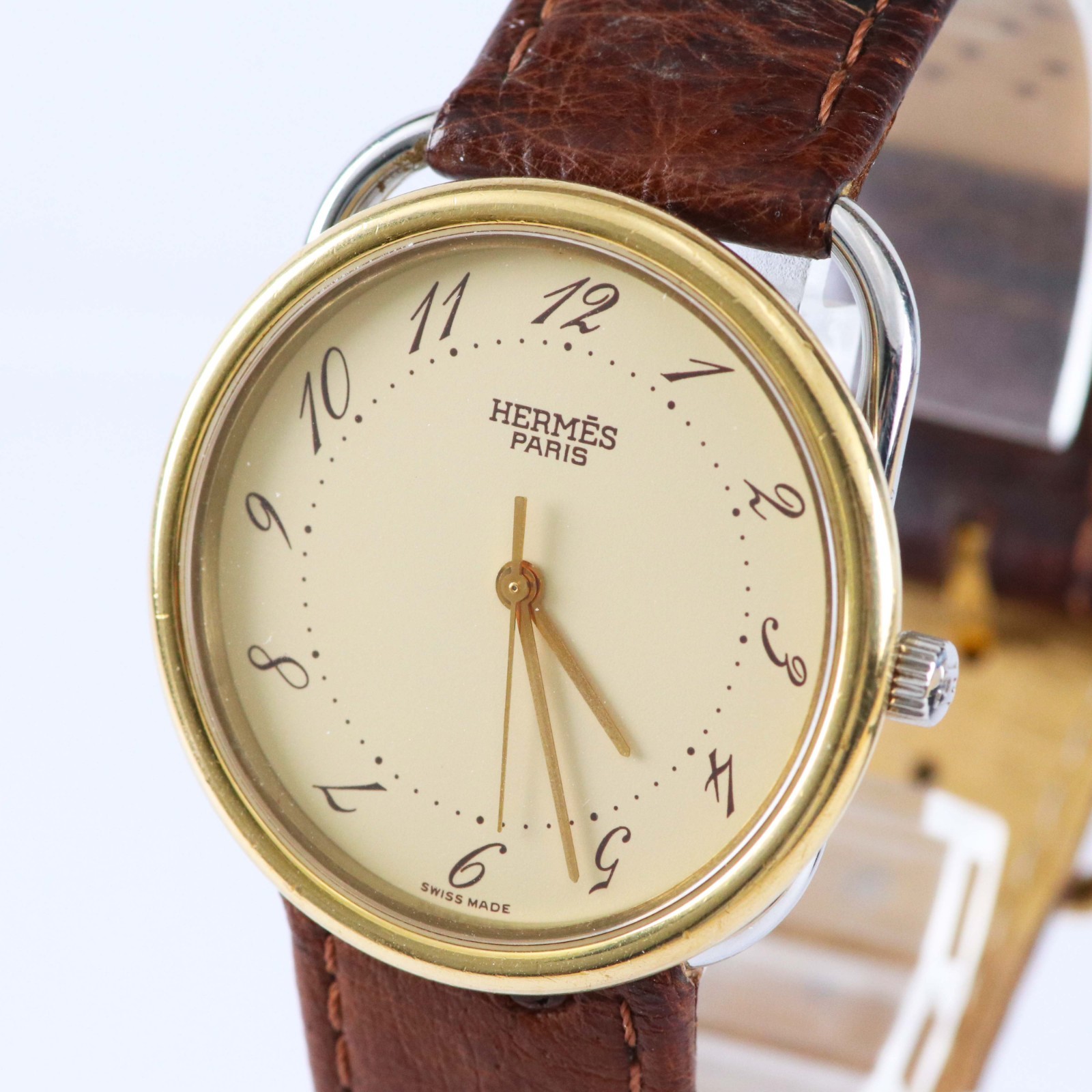 Hermès Arceau Style Vintage Watch Gold Tone Arabic Dial Quartz 33mm Men’s / Unis