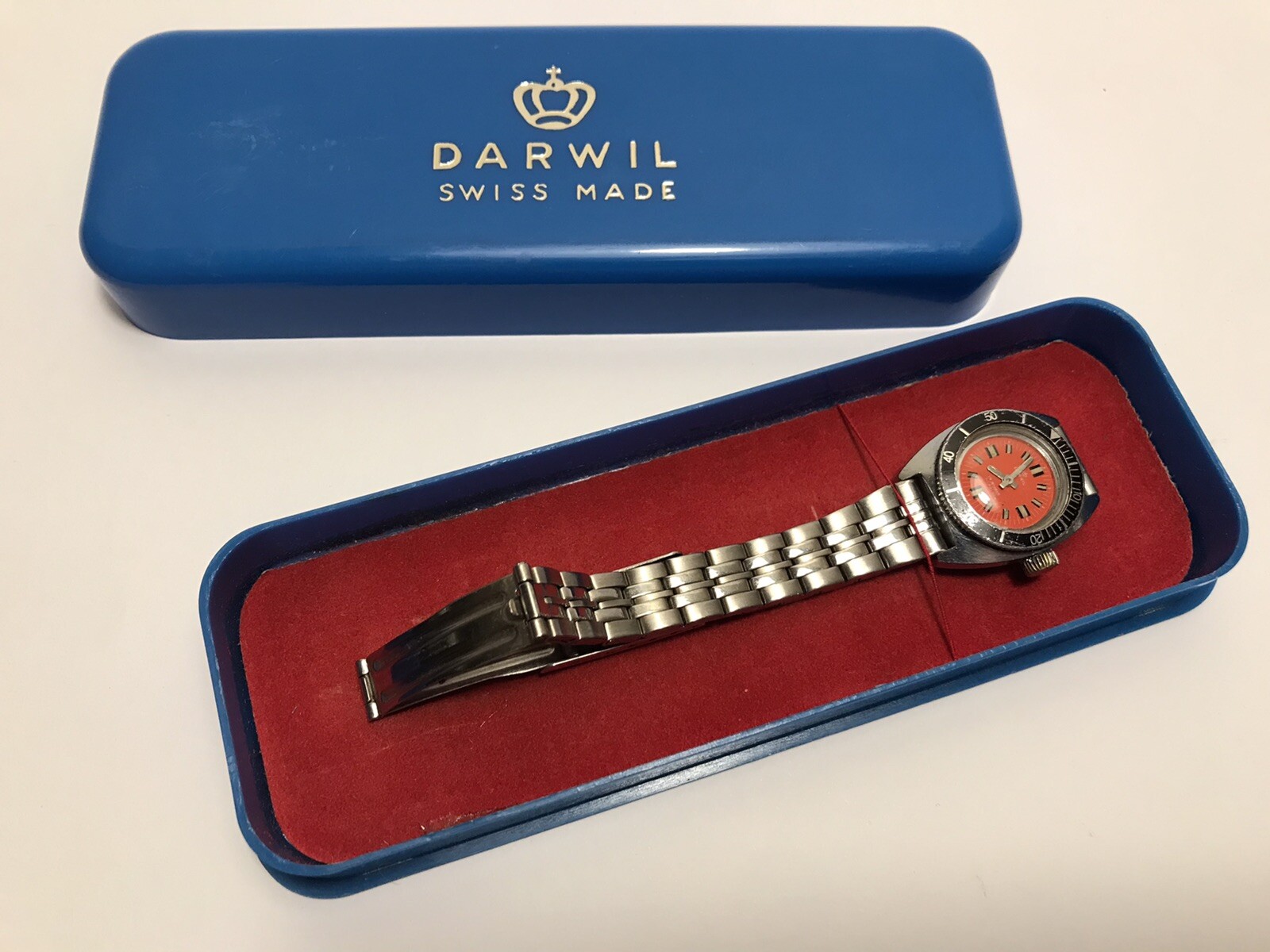 BEAUTIFUL VINTAGE ORANGE DIAL MECHANICAL DIVER DARWIL LADIES WATCH SWISS 1970’s