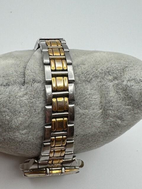 Vintage Ladies Fossil Blue AM-3095 Two Tone Quartz Watch New Battery