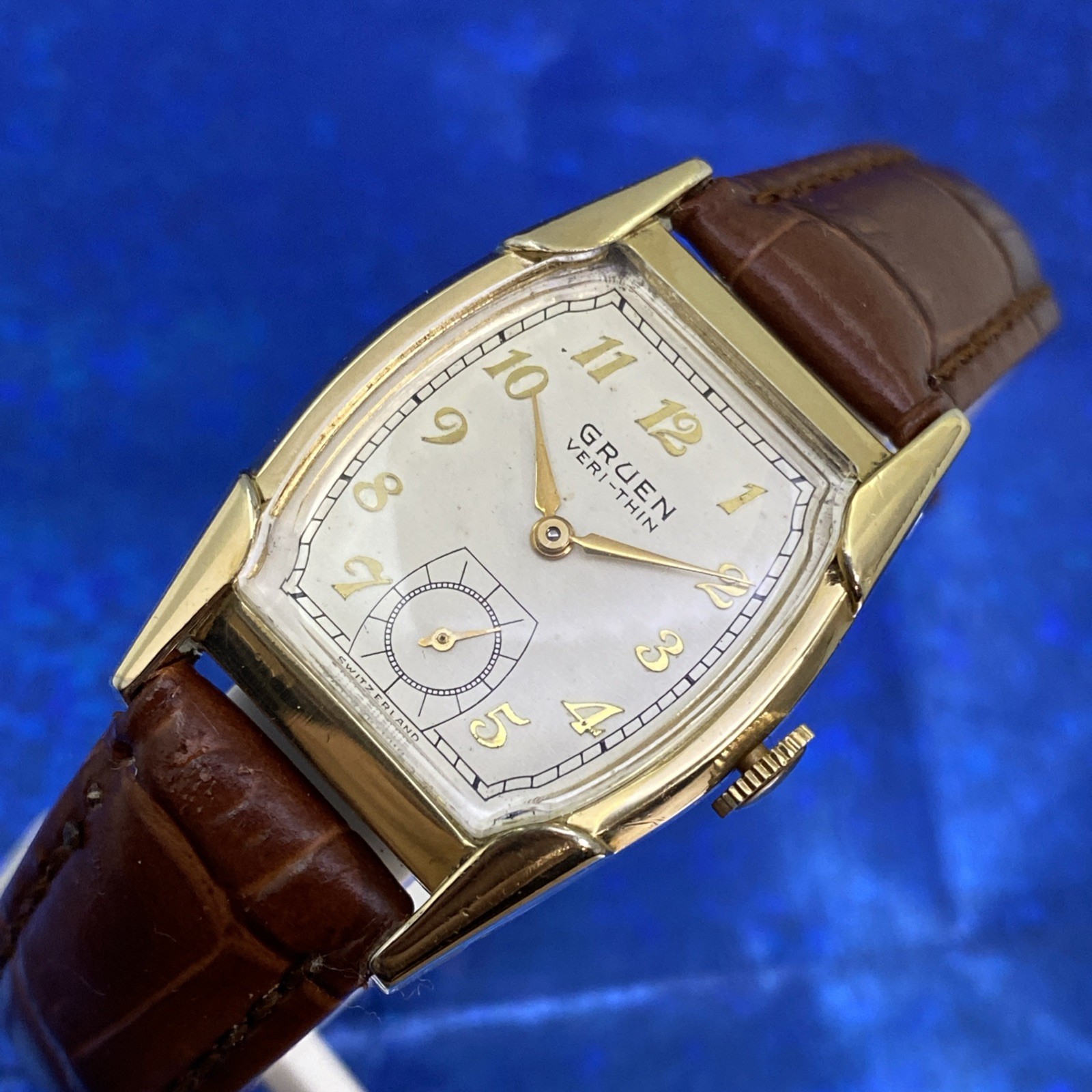 Vintage 1942 Man’s GRUEN Veri-Thin Stunning Silver Dial Fully Serviced WARRANTY